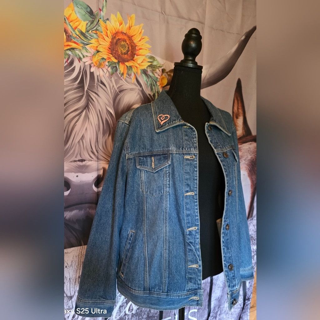 Sonoma Sonoma Denim Jacket with Heart Pin Size XXL / US 16-18 / IT 52-54 - 3 Thumbnail