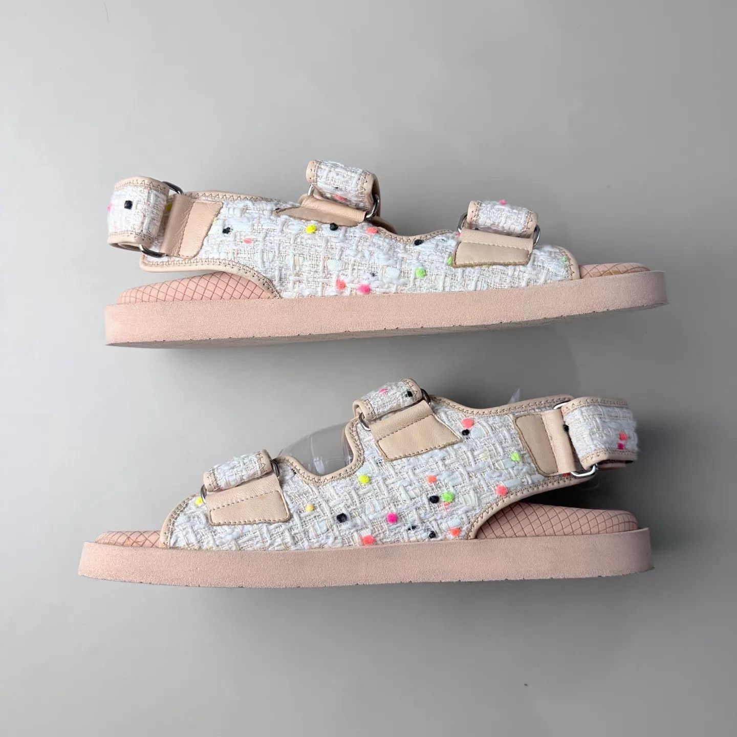Chanel CHANEL Silver Glitter Woven Double C Sandal 39 New MINT Size US 8.5 / IT 38.5 - 5 Thumbnail