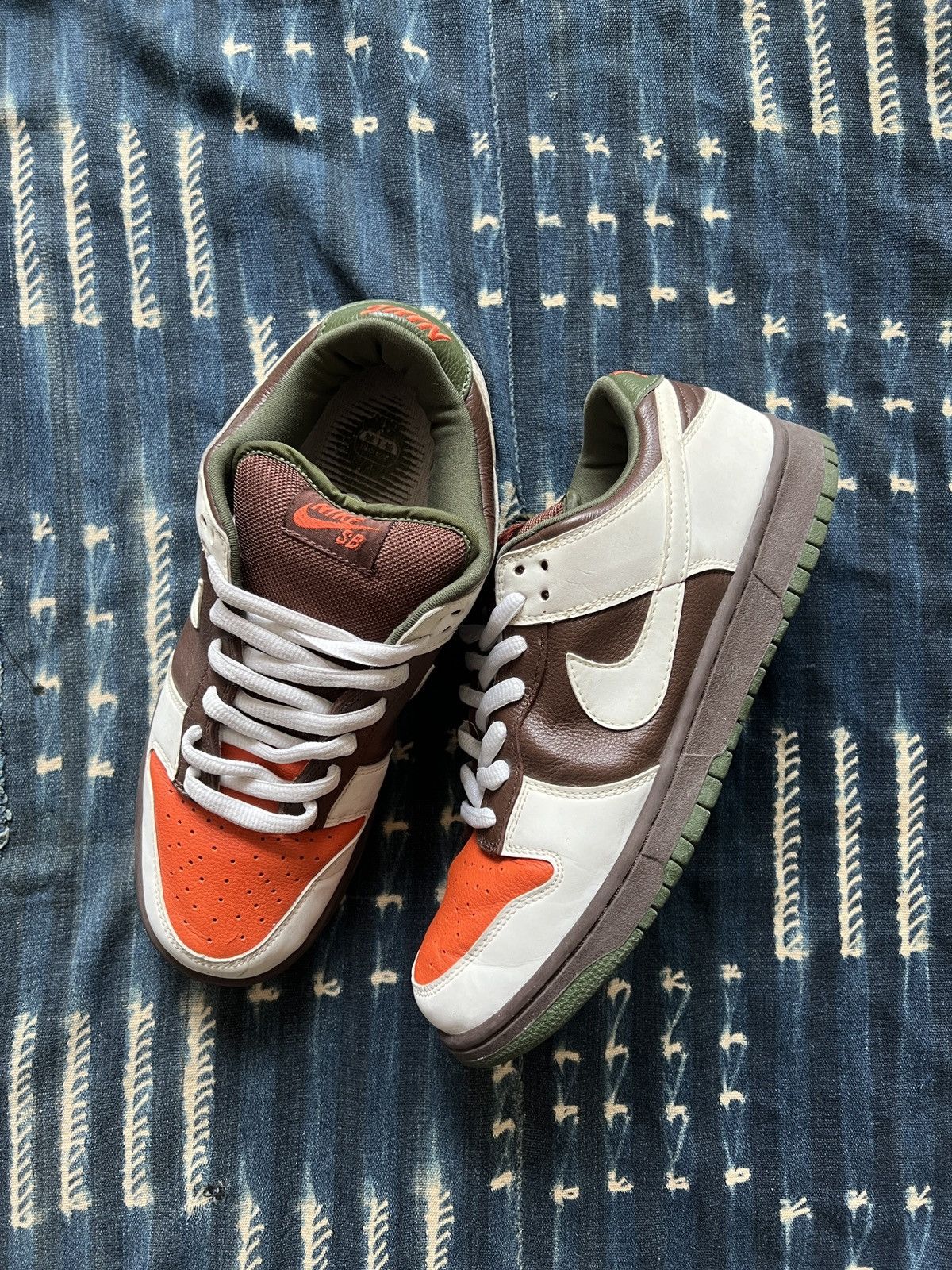 Nike Nike Dunk Low Pro SB 2005 Oompa Loompa Size US 9.5 / EU 42-43 - 2 Thumbnail