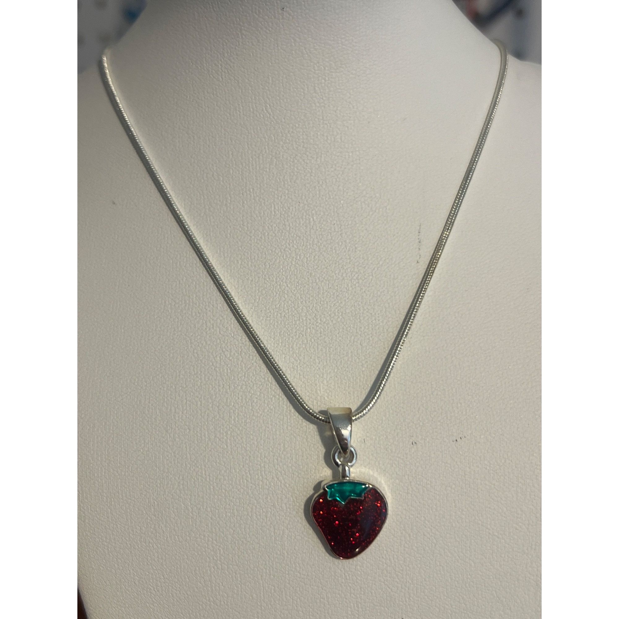 Other Strawberry Pendant Necklace Silver Tone Chain Courtney C Red Size ONE SIZE - 1 Thumbnail