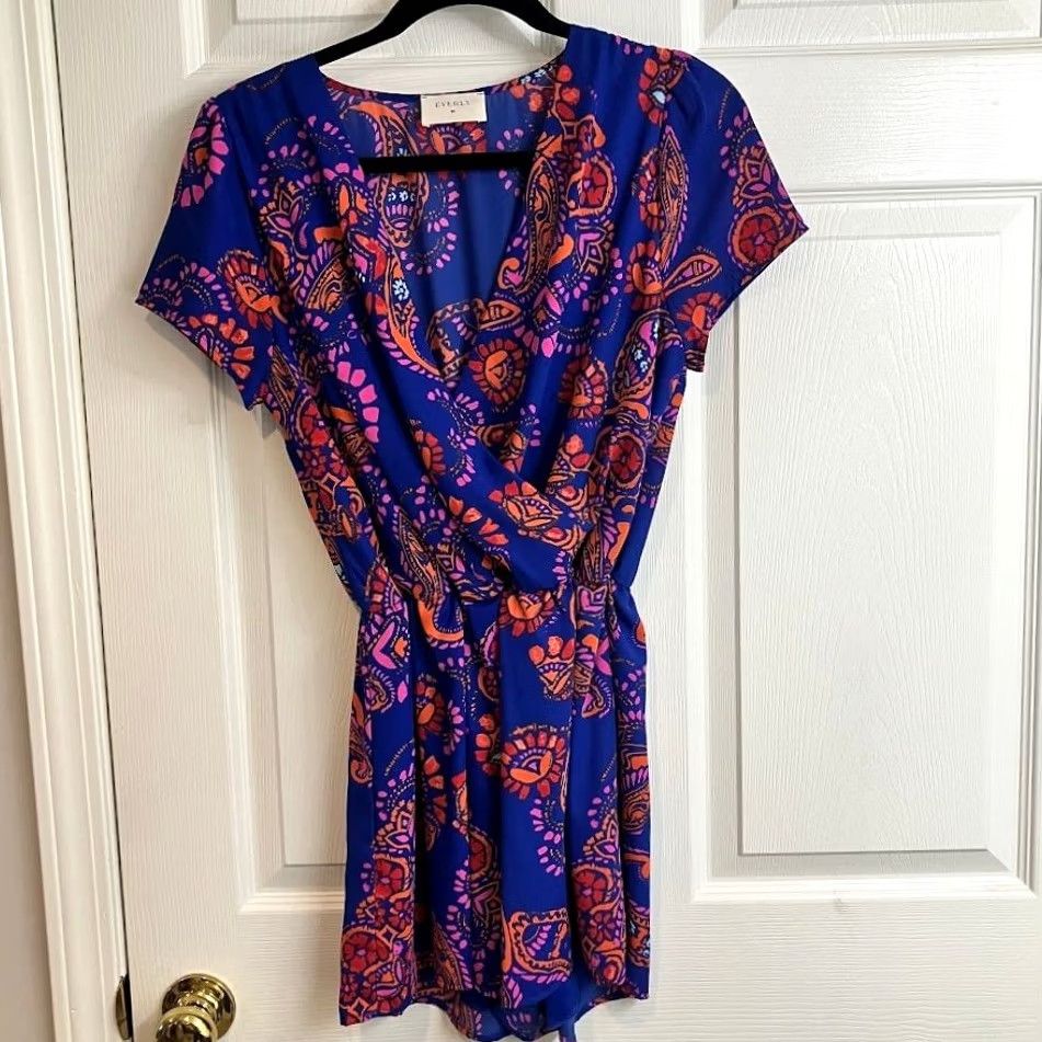 Anthropologie Anthropologie Romper Womens S Blue Everly Pink Orange Paisley Print Neck Size Size 28" / US 6 / IT 42 - 3 Thumbnail