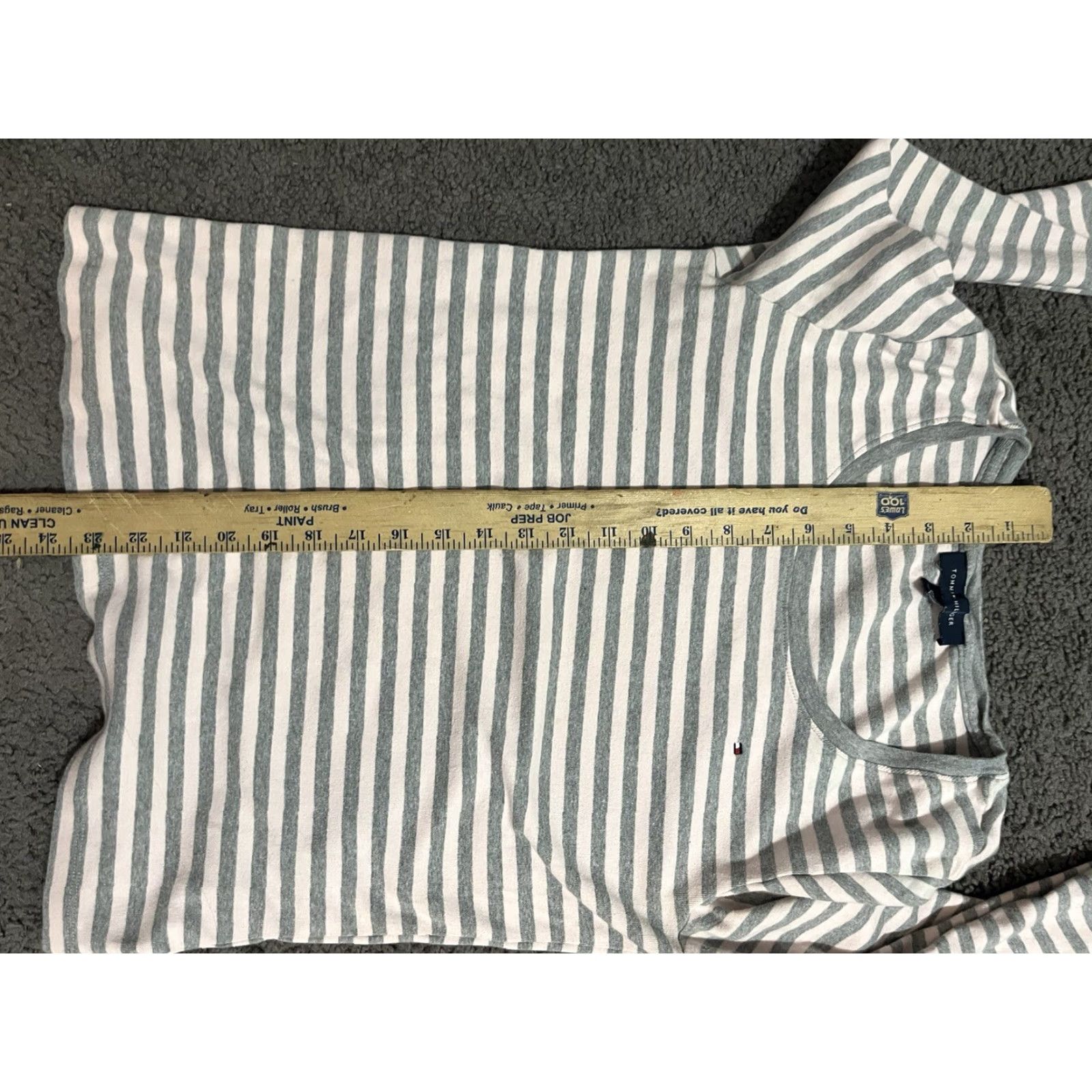 Tommy Hilfiger VINTAGE Tommy Hilfiger Striped Crew Neck Sweater Shirt M Womens Pink & Gray Adult Medium Womens Size M / US 6-8 / IT 42-44 - 5 Thumbnail