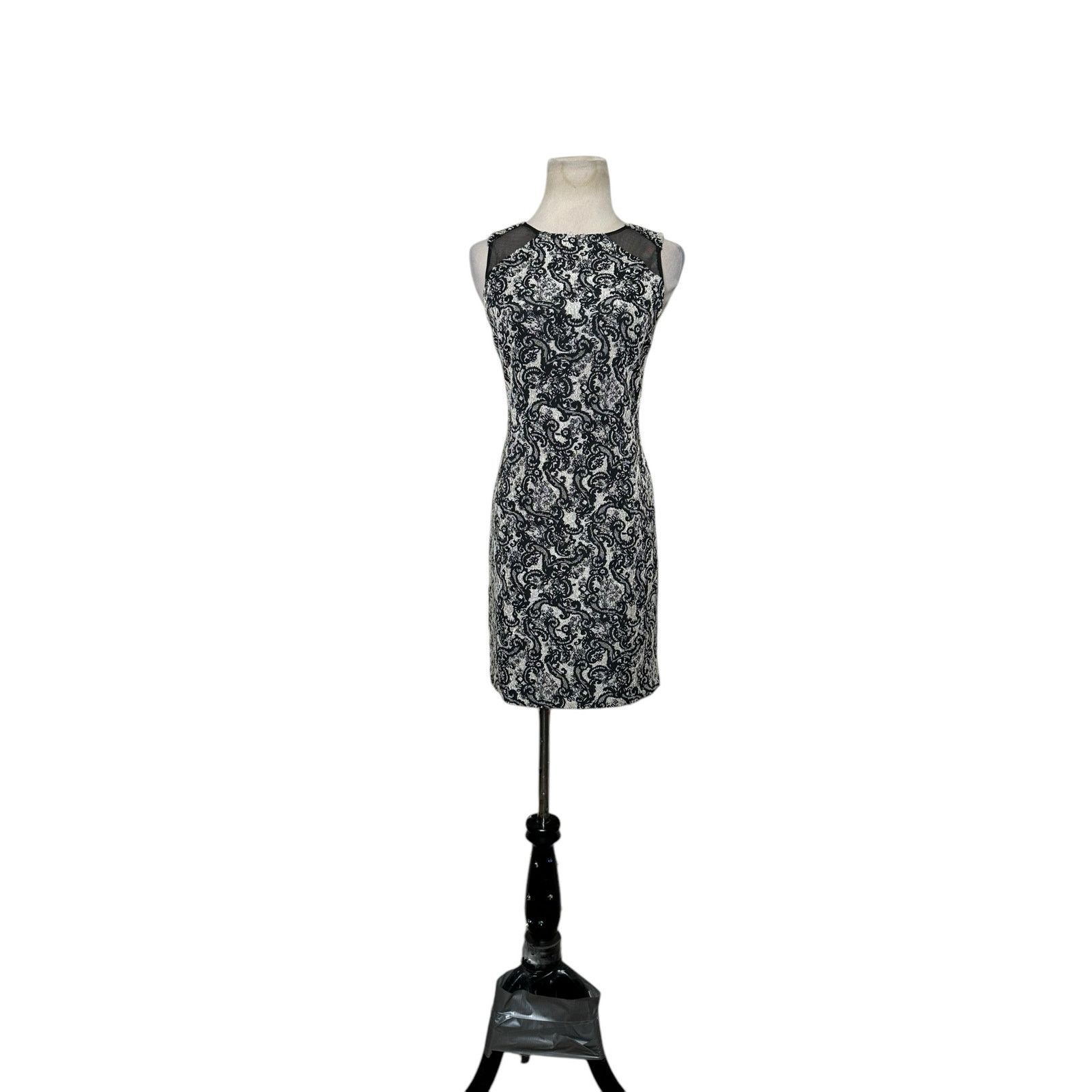 Alice + Olivia Alice + Olivia Thalia Sleeveless Brocade Mini Dress Size 2 Size XS / US 0-2 / IT 36-38 - 3 Thumbnail