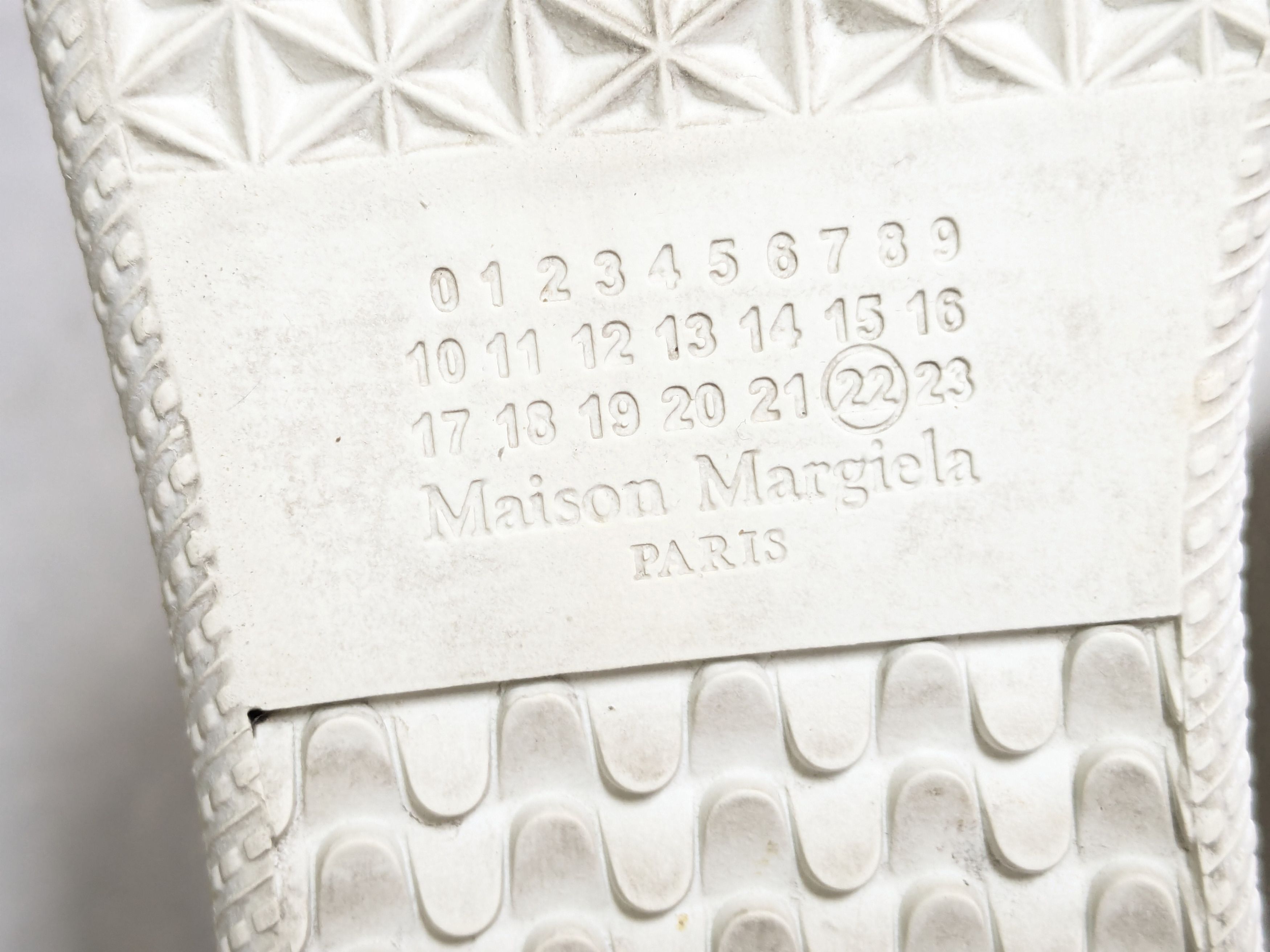 Maison Margiela Maison Margiela GAT Replica White Gray 9 42 High Tops Size US 9 / EU 42 - 19 Thumbnail