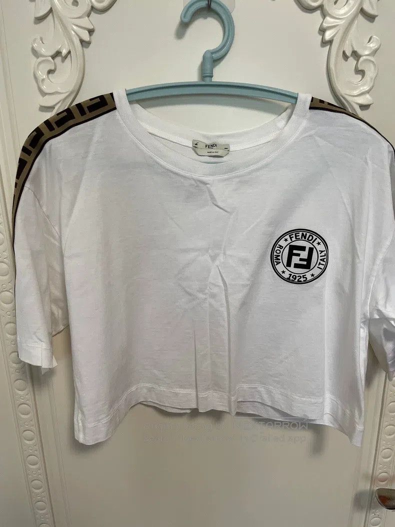 Fendi Fendi Short Sleeve T-Shirt, Black and White, White with Cu Size S / US 4 / IT 40 - 7 Thumbnail