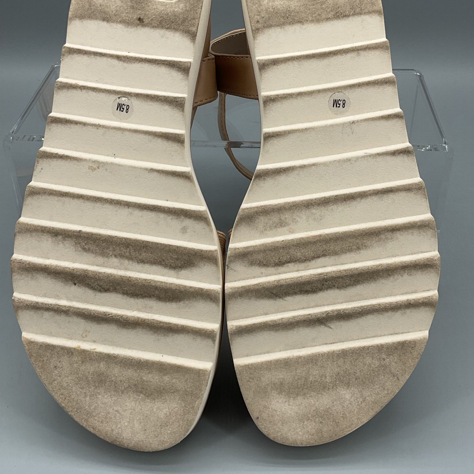 Giani Bernini Giani Bernini Womens Constancia Wedge Sandals Beige Size 8.5 Size US 8.5 / IT 38.5 - 10 Thumbnail