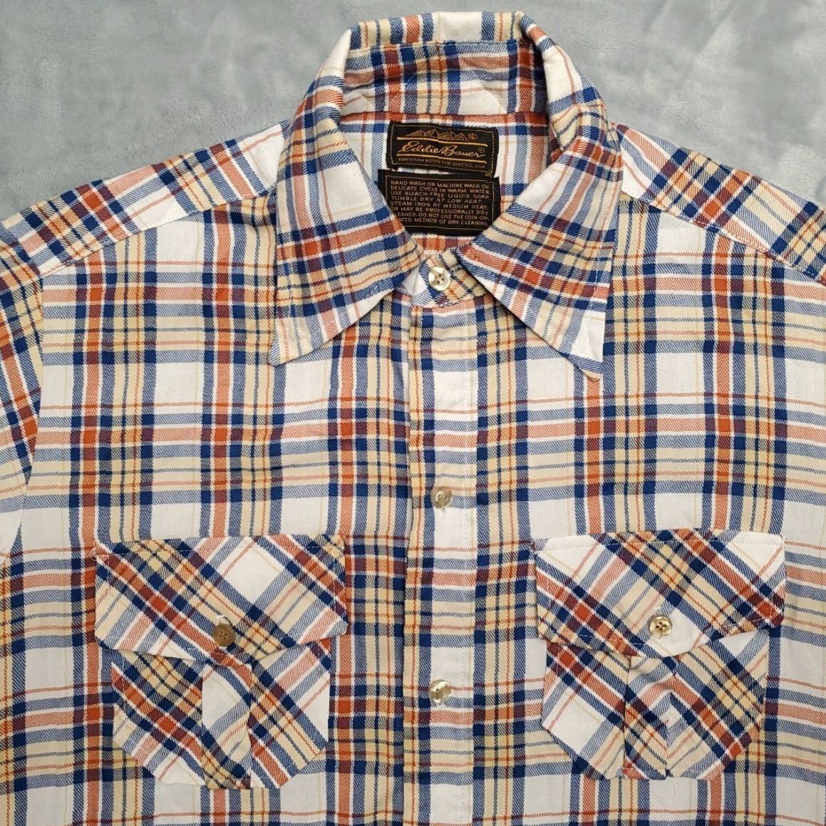 Eddie Bauer VINTAGE Eddie Bauer Shirt Mens M Blue Red Plaid Brushed Twill 70s Retro Button-Up Short Sleeve Casual Workwear Mens Size US M / EU 48-50 / 2 - 3 Thumbnail