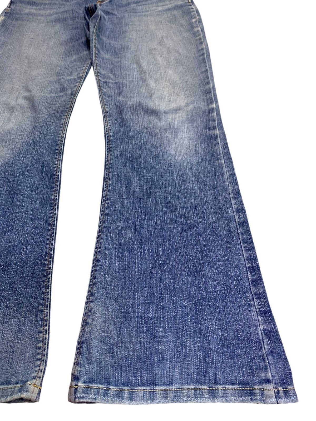 Japanese Brand SALES🔥Vintage Japanese Brand Faded Blue Wash Flare Jeans Size 31" - 7 Thumbnail