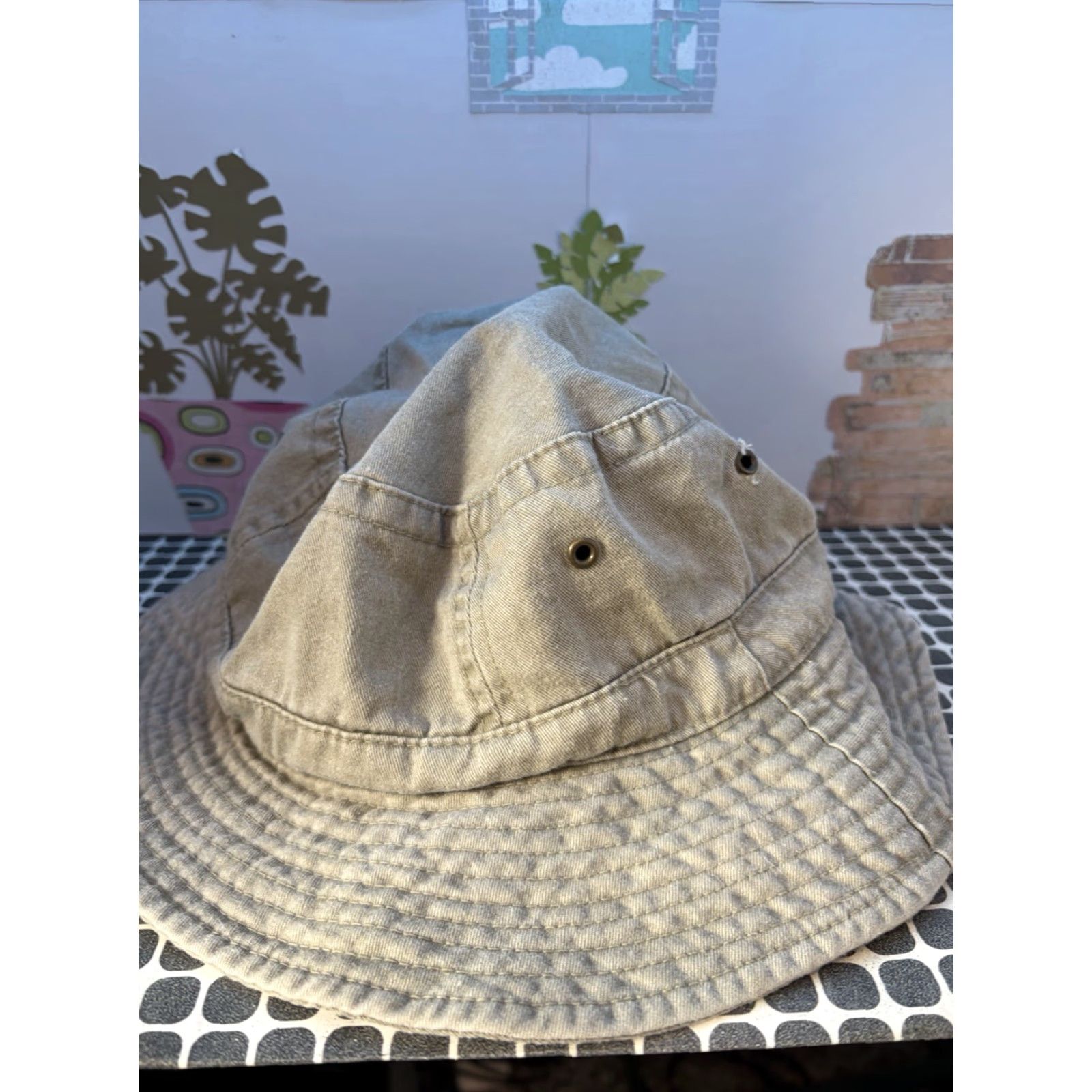 Vintage VINTAGE Y2K Bucket Hat Fahrenheit Palm Tree Khaki Small/Medium Men 90s Capstone Vintage Size ONE SIZE - 3 Thumbnail