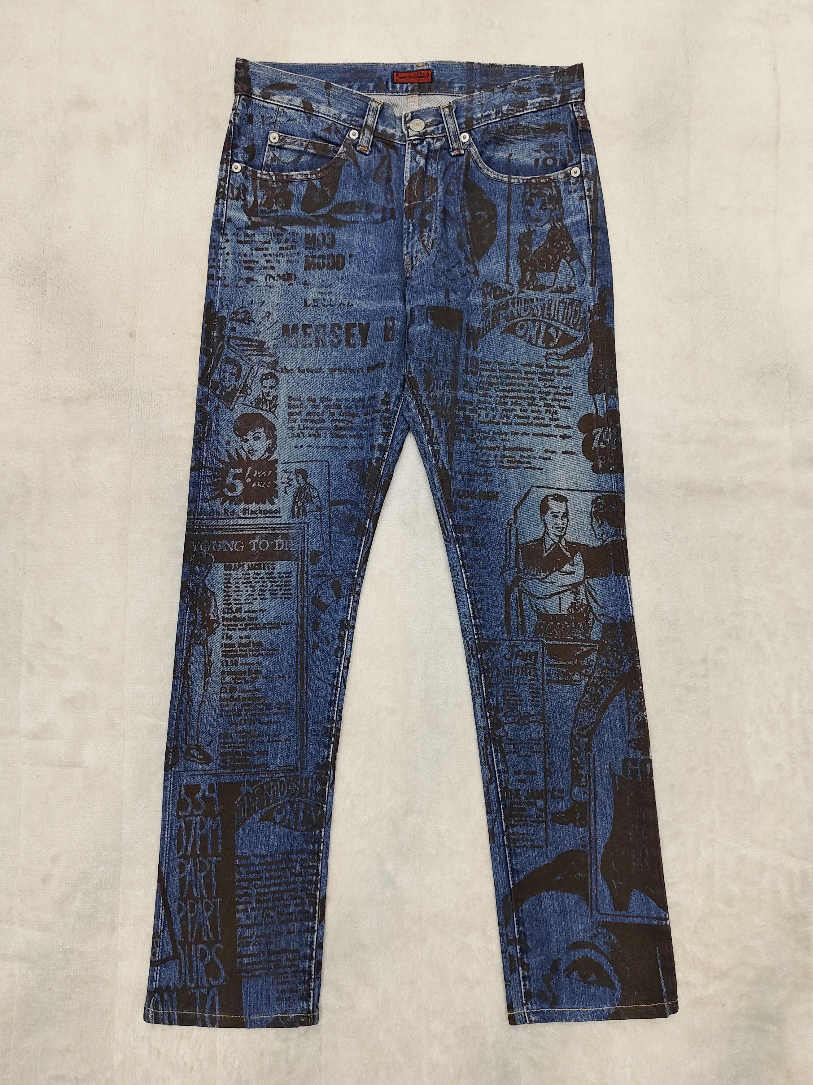 Johnbull Johnbull🇯🇵 AOP Newspaper Graphic Slim Straight Jeans Size US 30 / EU 46 - 3 Thumbnail