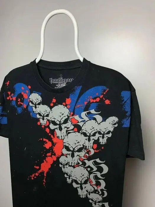 Band Tees Hooligans skulls T-shirt vintage size L multi logo black Size US L / EU 52-54 / 3 - 2 Thumbnail