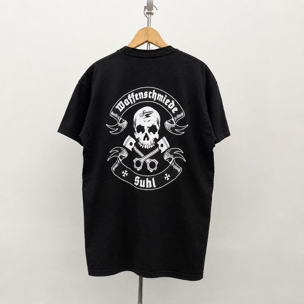 Vintage Vorsicht Ost Deutscher Waffenschmiede Suhl Skull Graphic Tee Size US L / EU 52-54 / 3 - 2 Thumbnail