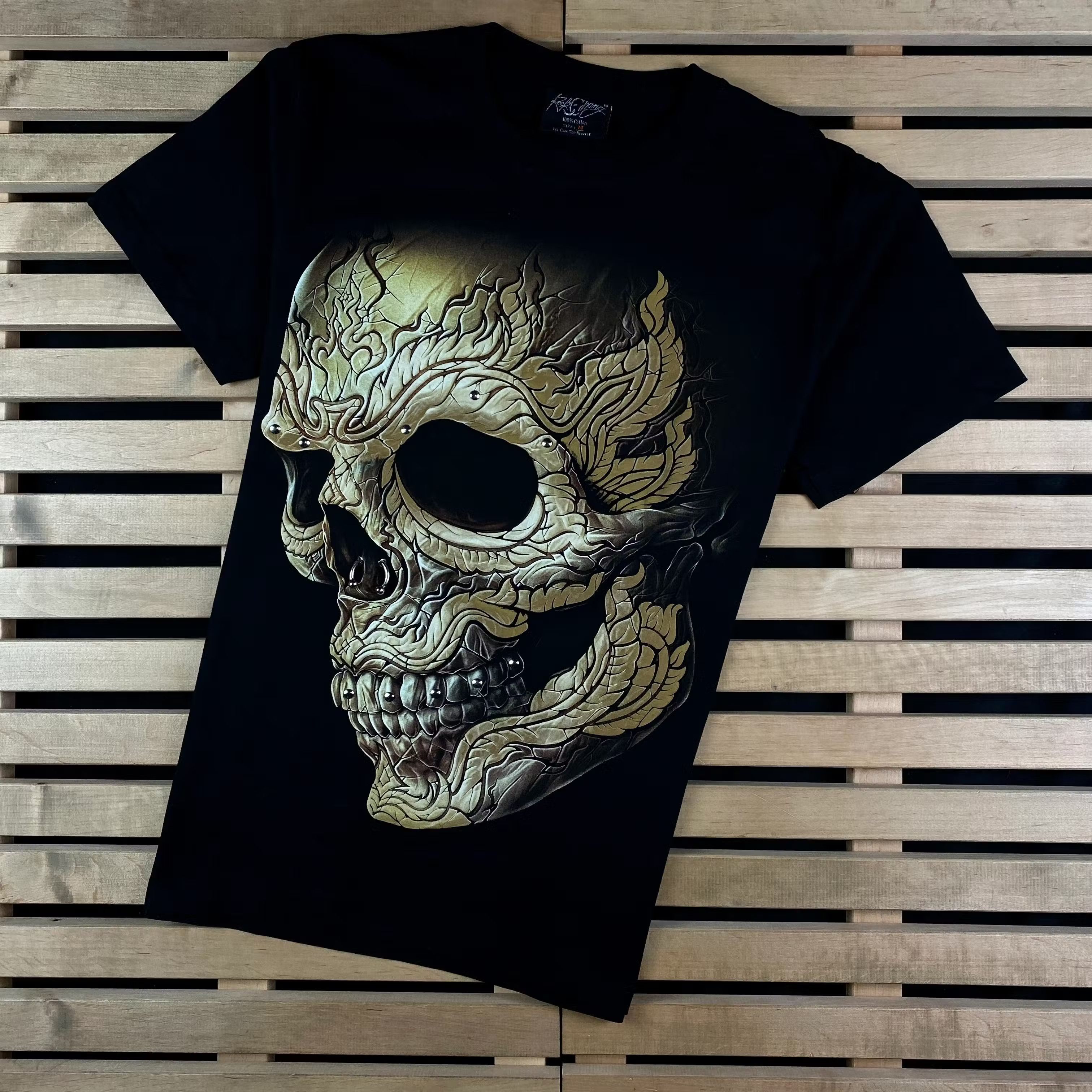 Band Tees × Vintage Mens Vintage Rock T Shirt Skulls Size M Size US M / EU 48-50 / 2 - 1 Thumbnail