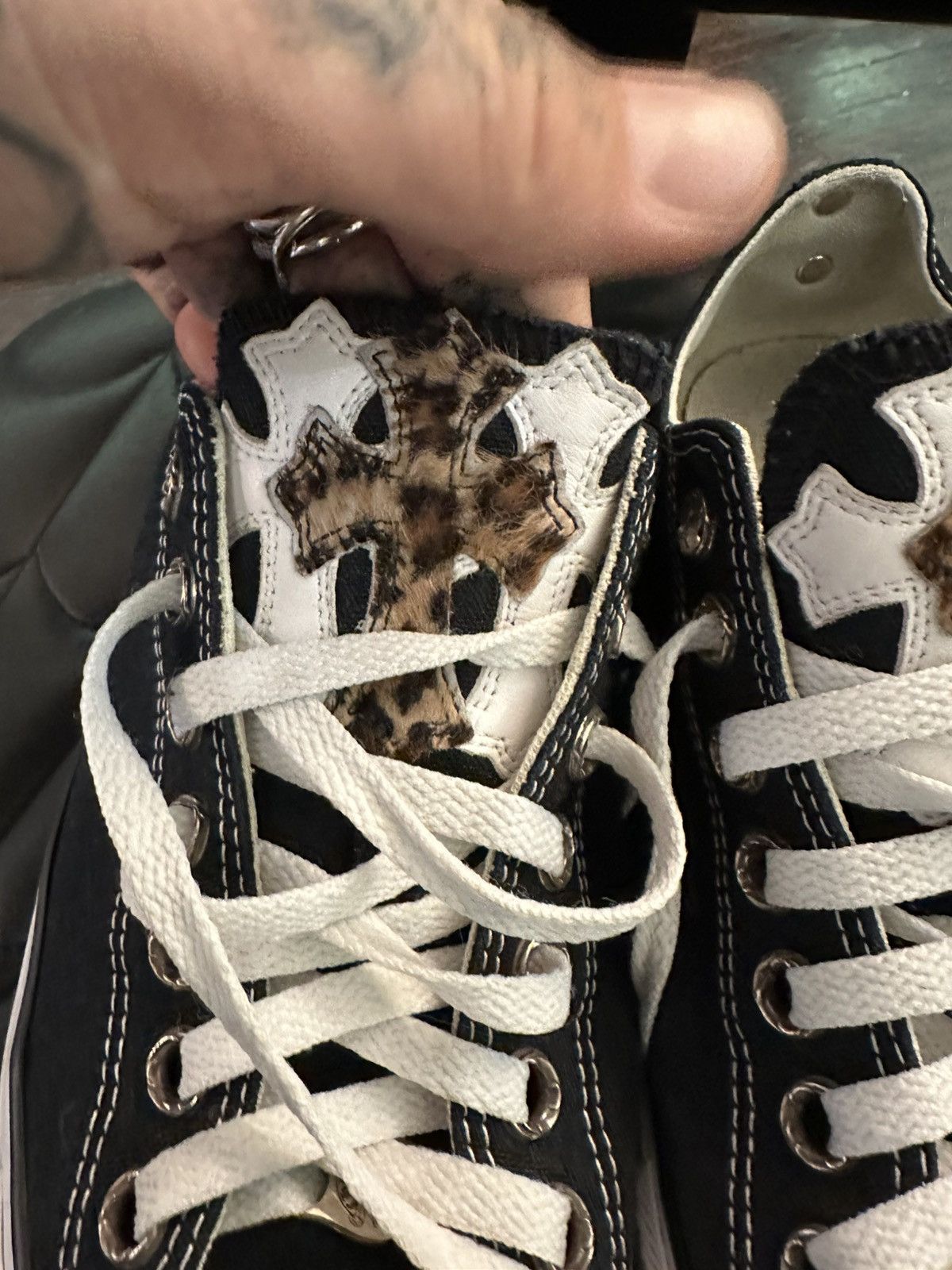 Chrome Hearts Chrome Hearts x Converse CROSS PATCH low top sneakers 9-10.5 Size US 9 / EU 42 - 5 Thumbnail