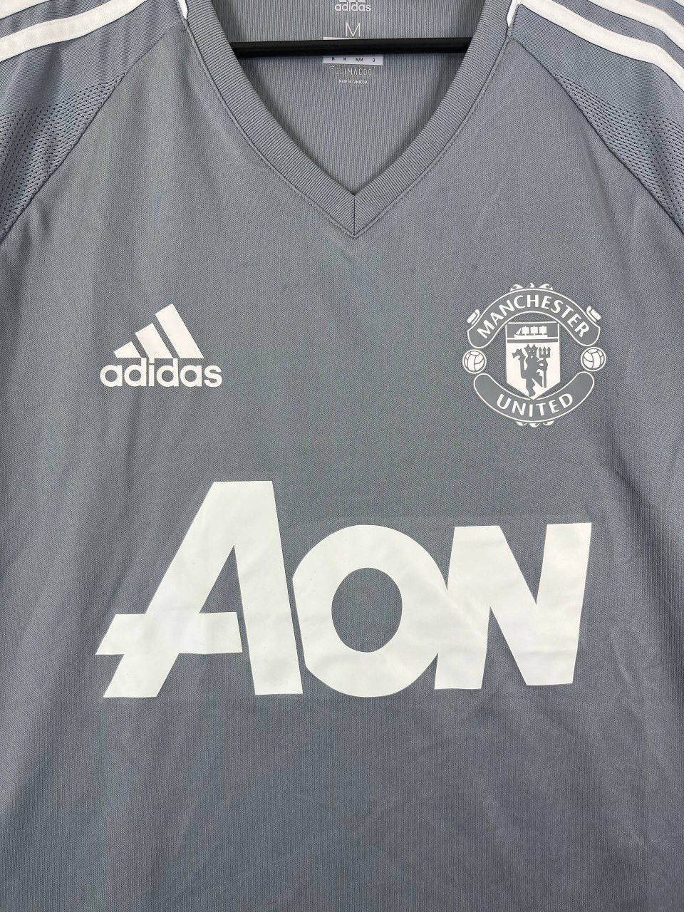 Adidas Manchester United Training Shirt 2017 Adidas AON BS4436 Sz M Size US M / EU 48-50 / 2 - 2 Thumbnail