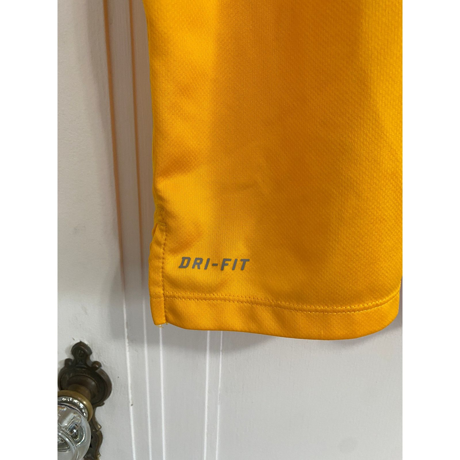 Nike UW Eau Claire BluGolds Nike Dri-Fit Golf Polo Size XL Size US XL / EU 56 / 4 - 5 Thumbnail