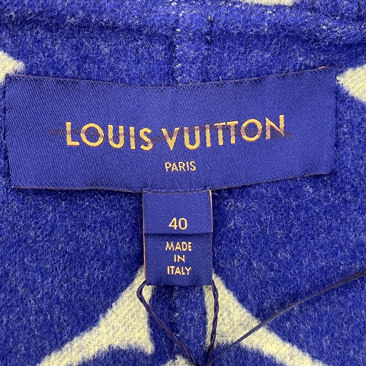 Louis Vuitton Louis Vuitton Blue and yellow color contrast full logo hood Size US XXS / EU 40 - 5 Thumbnail