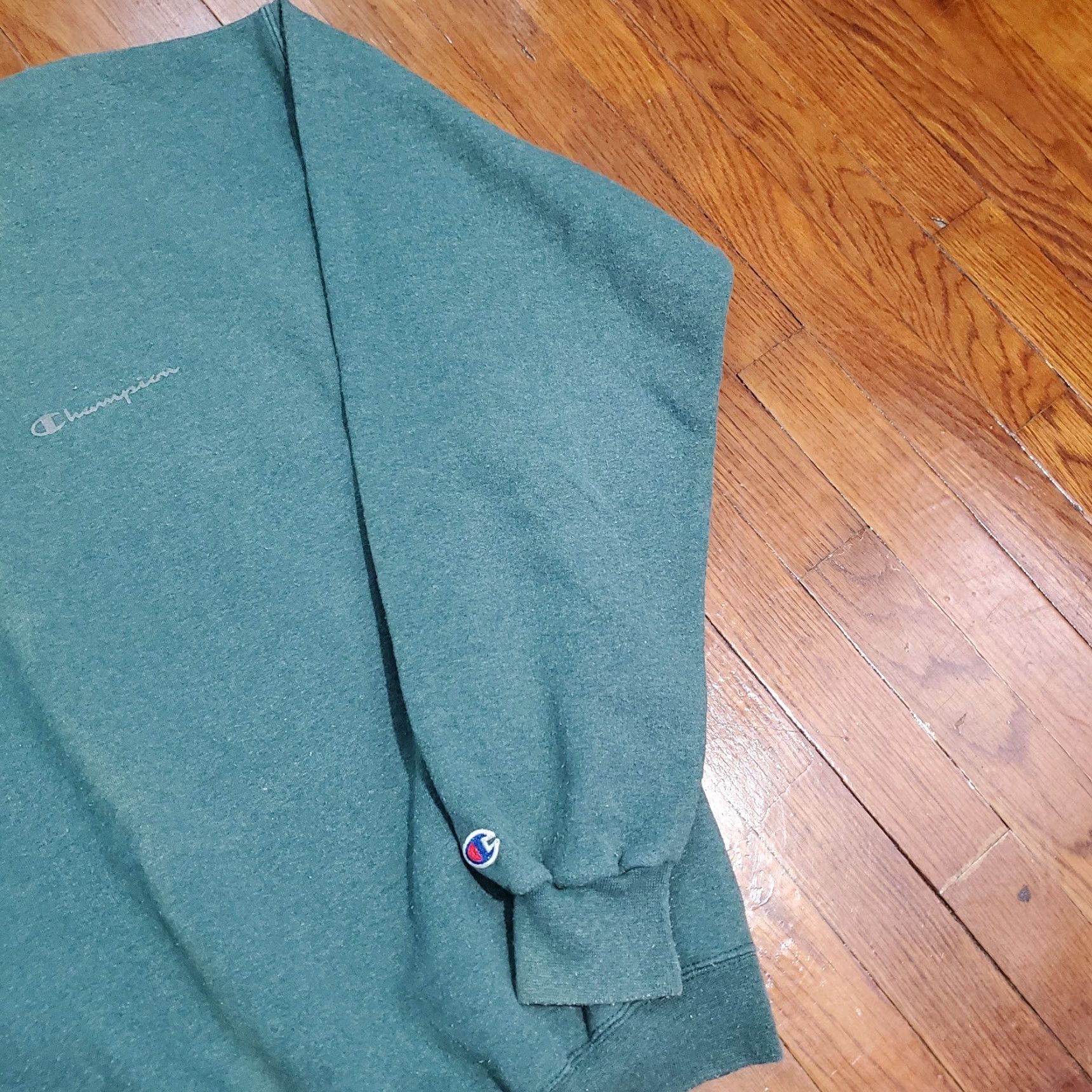 Champion VINTAGE Champion Sweatshirt Men Large Green Logo Crew Neck Fleece Cotton Polyester Sweater Pullover Sports All Seasons Size US L / EU 52-54 / 3 - 3 Thumbnail