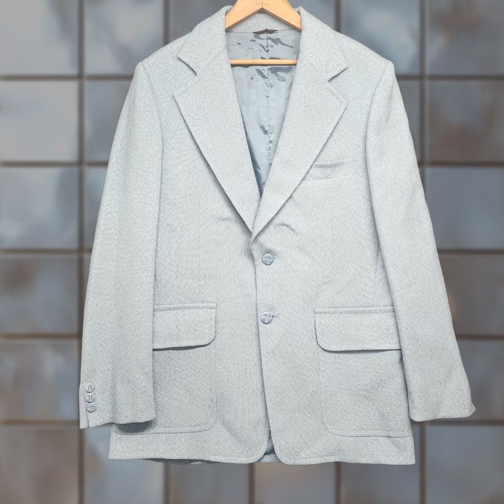 Vintage VINTAGE Swordsman 3 Piece Suit Mens 40R Blue Jacket Vest Pants 34x27 Mens Size 40R - 1 Thumbnail