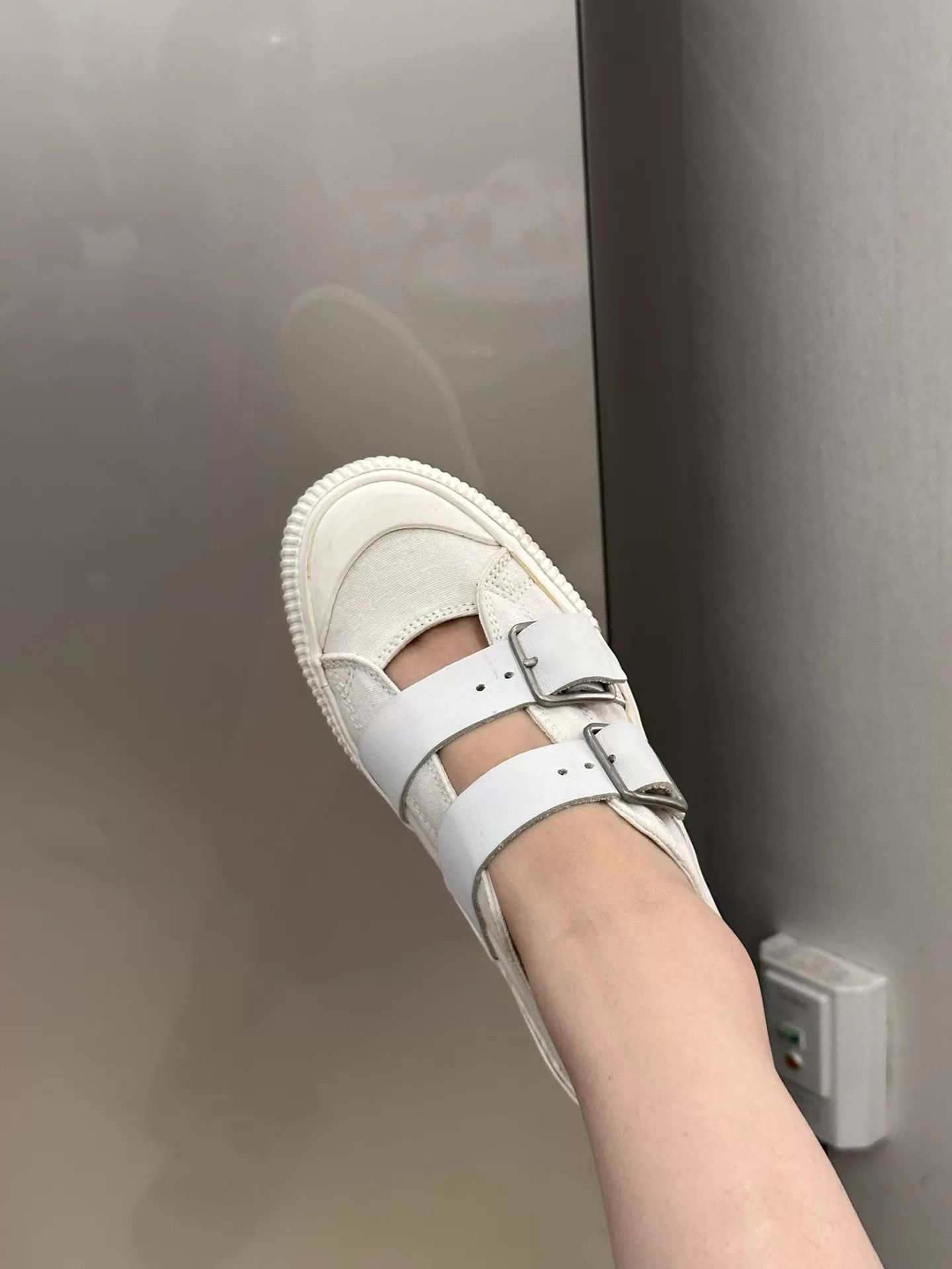 Y's Y's Yohji Yamamoto cute sneakers 36/36.5 9/10 1x Size US 6 / IT 36 - 2 Thumbnail