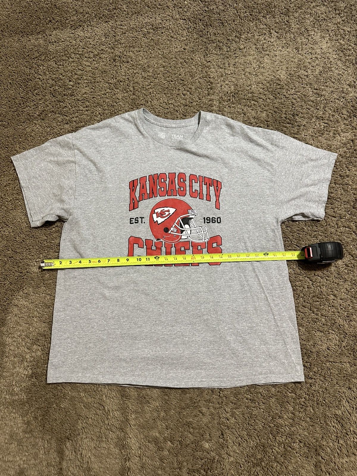 NFL Vintage NFL Kansas City Chiefs shirt 00s size 2XL Size US XXL / EU 58 / 5 - 4 Thumbnail
