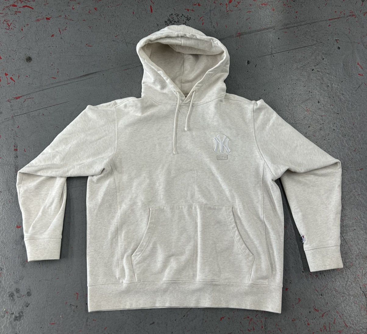 Kith Kith x New York Yankees Pullover Hoodie Size Large Size US L / EU 52-54 / 3 - 1 Thumbnail