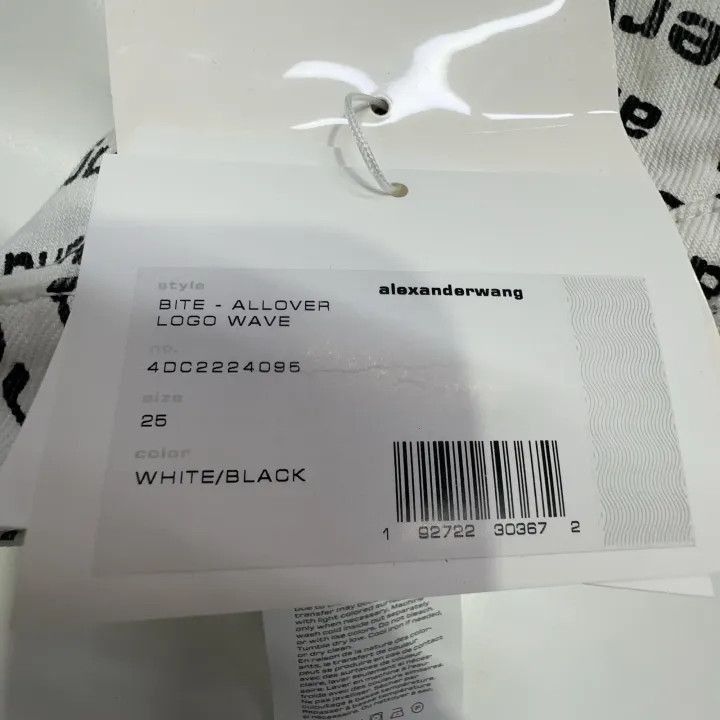 Alexander Wang Alexander Wang SS22 White Printed Casual Shorts - Size 25" / US 0 / IT 36 - 4 Thumbnail