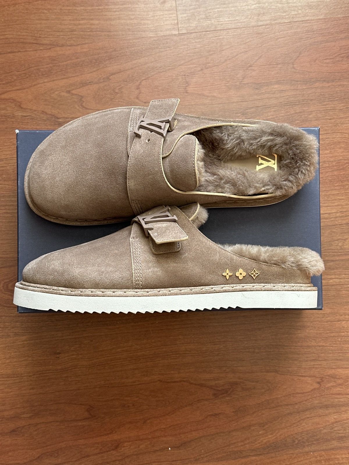 Louis Vuitton Louis Vuitton Easy Mule Size 9 UK Size US 9 / EU 42 - 1 Thumbnail