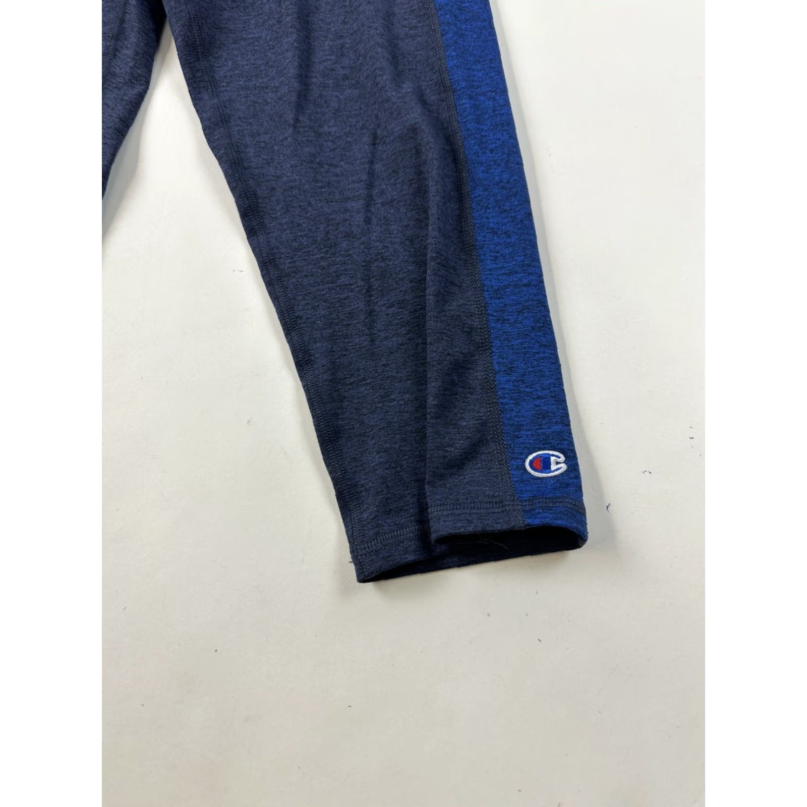 Champion VINTAGE Champion Leggings Women’s L Blue Cropped Size 36" / US 14 / IT 50 - 3 Thumbnail