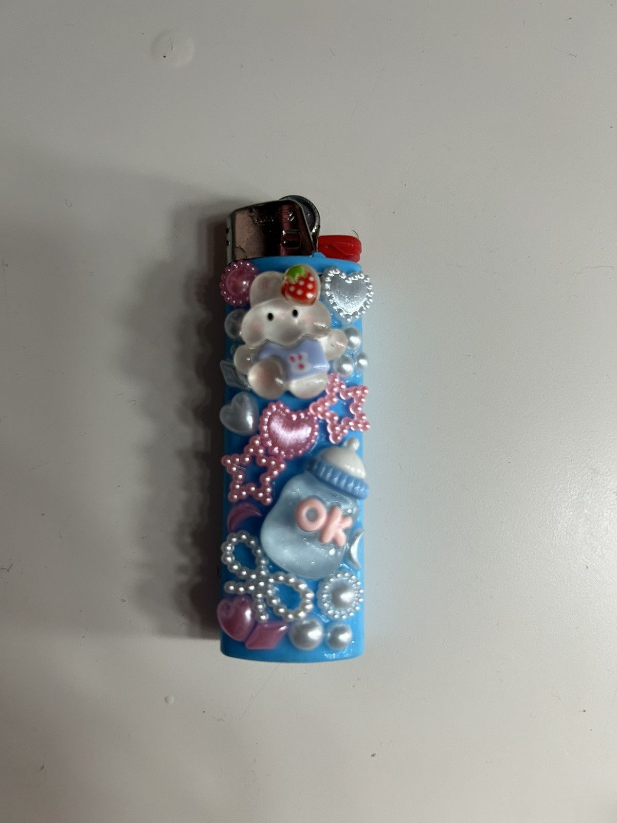 Other Bedazzles lighter Size ONE SIZE - 1 Thumbnail