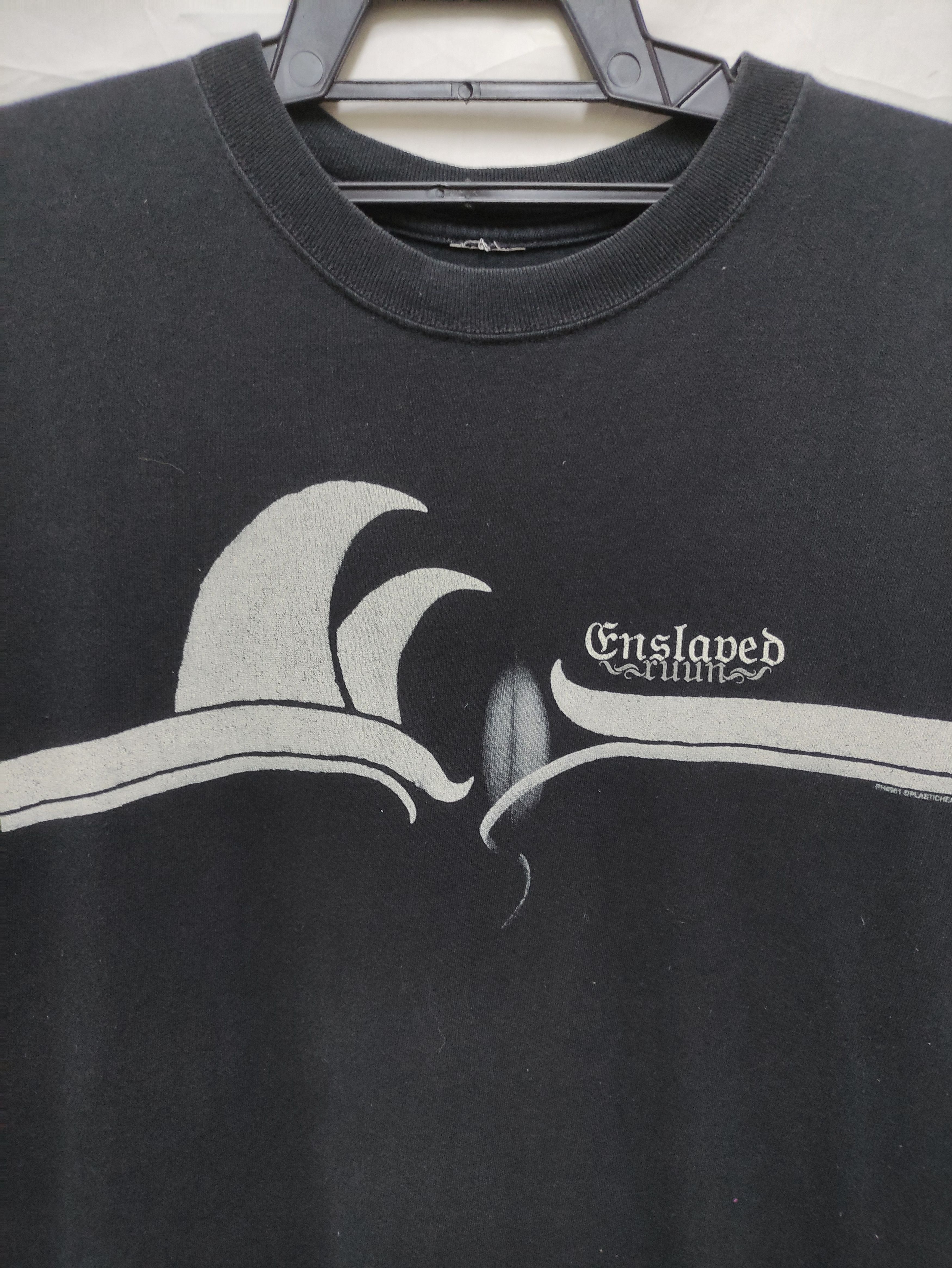 Band Tees vintage ENSLAVED RUUN album cover black metal promo tee Size US L / EU 52-54 / 3 - 3 Thumbnail