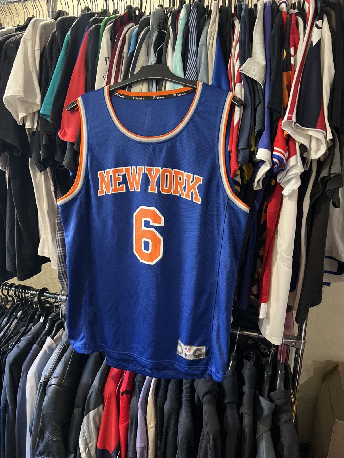 NBA PLAYER ISSUE FANATICS NEW YORK KNICKS #6 PORZINGIS 2017 NBA Size US M / EU 48-50 / 2 - 1 Thumbnail