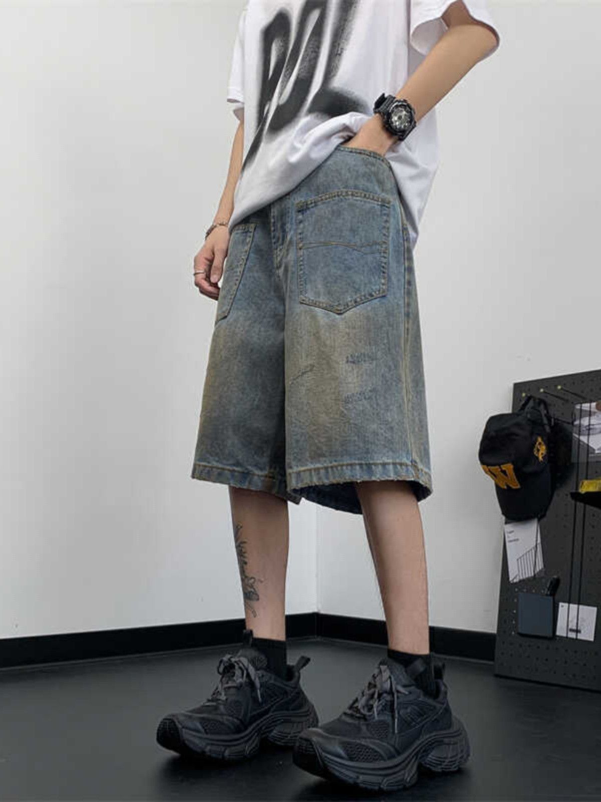 Japanese Brand × Jean Retro straight leg denim shorts Size US 30 / EU 46 - 2 Thumbnail