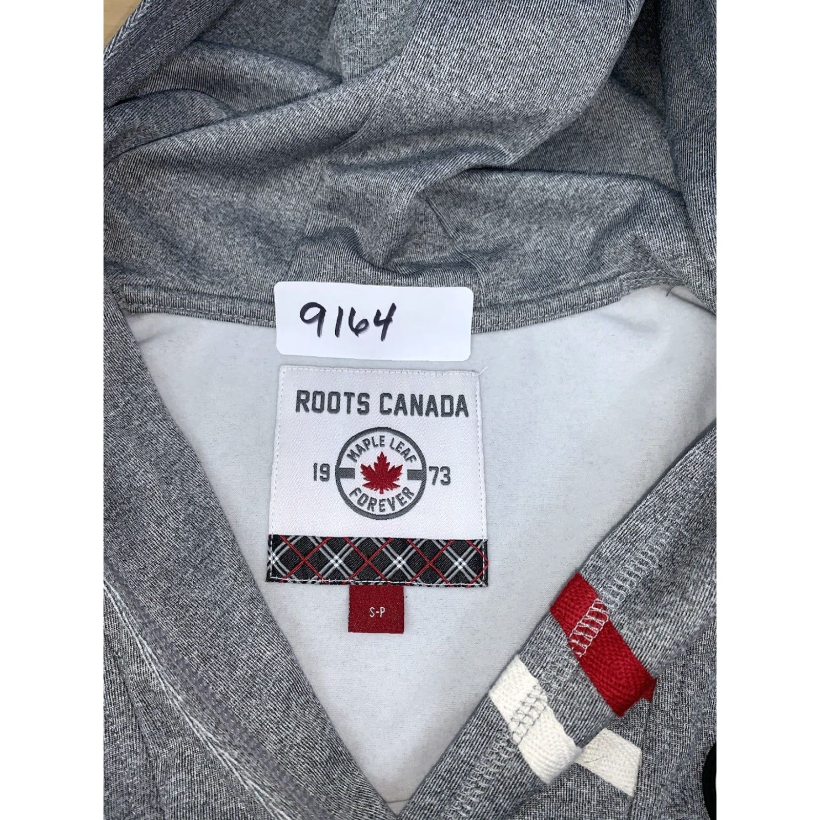 Roots Roots Hoodie Womens S Gray Pullover Casual Maple Leaf Forever #9164 Size S / US 4 / IT 40 - 2 Thumbnail