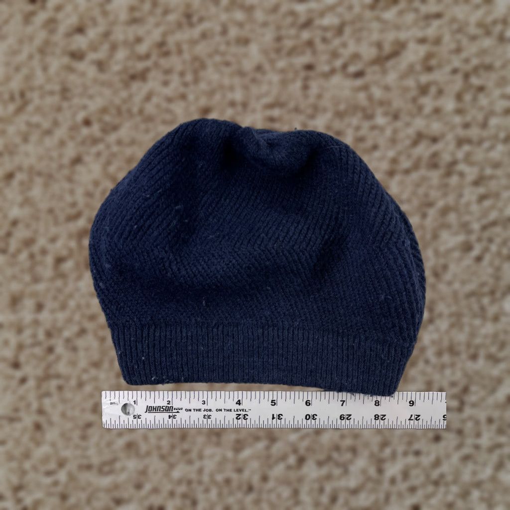 Vintage Unbranded Beanie Toque Women's One Size Navy Knit 100% Acrylic Winter Snow Warm Ski Womens Size ONE SIZE - 1 Thumbnail