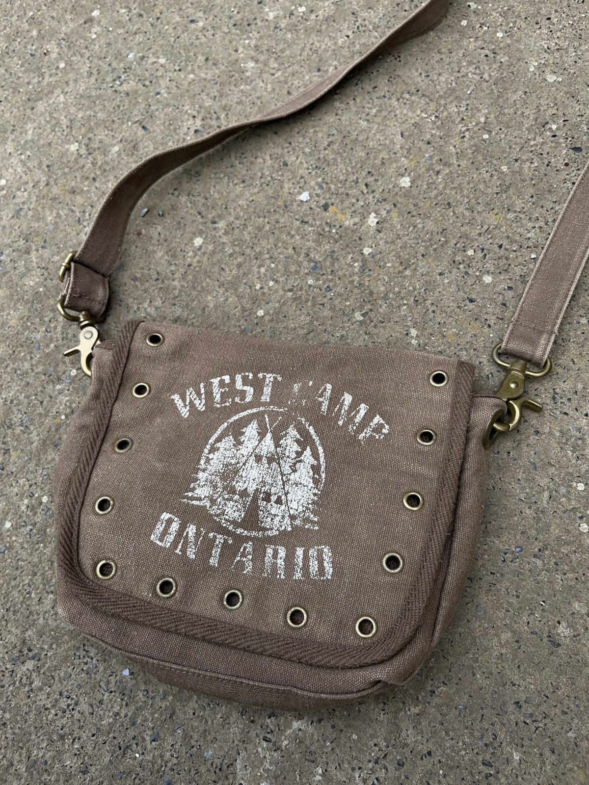 NHL × Vintage Vintage Y2K Crossbody Mini Bag West Camp Ontario Brown Size ONE SIZE - 3 Thumbnail