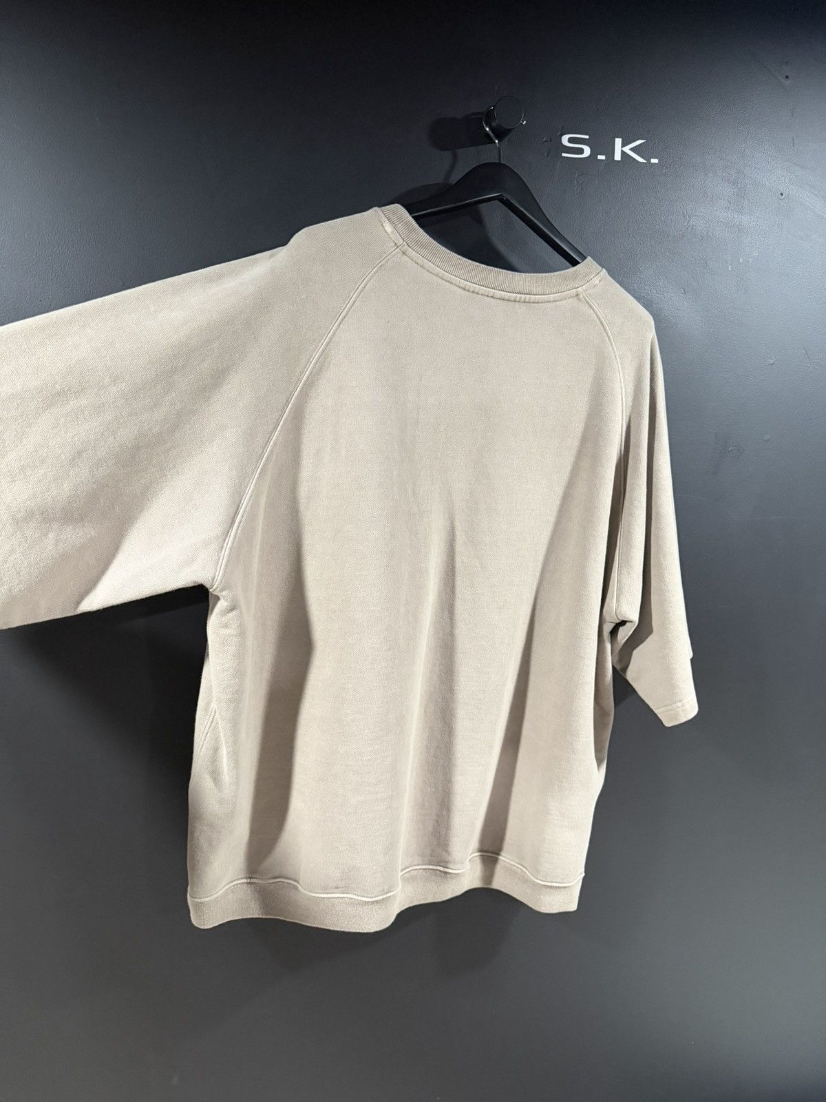 Yeezy Yeezy Season 3 Kanye West Ye Beige Raglan Pocket Tee XL Size US XL / EU 56 / 4 - 6 Thumbnail