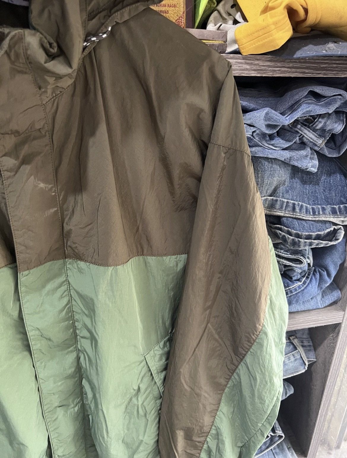 Japanese Brand 🔥J.W. Anderson x Uniqlo Two Tone Zipper Jacket Size US L / EU 52-54 / 3 - 8 Thumbnail