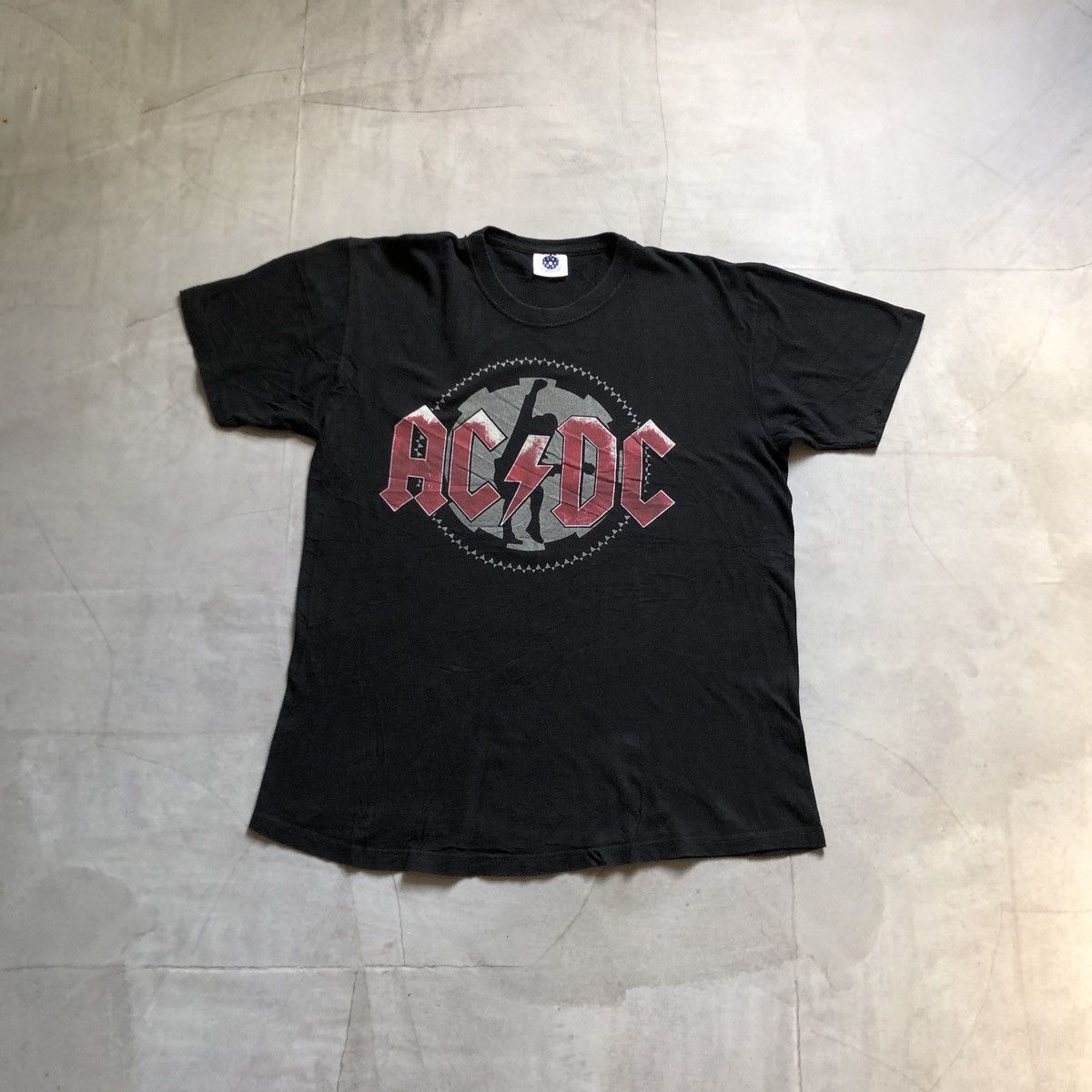 AC/DC × Band Tees × Vintage Vintage AC DC T-Shirt tour Faded Style 90s Y2K Masks Size US M / EU 48-50 / 2 - 1 Thumbnail
