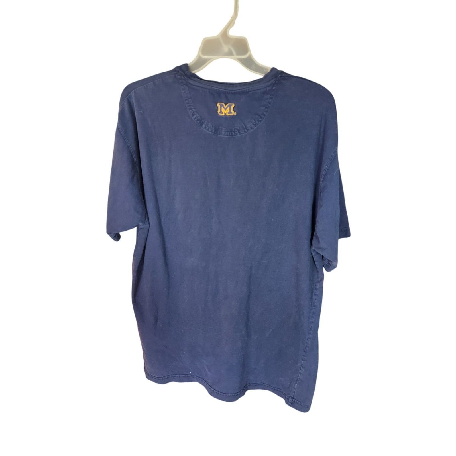 Pro Player Vintage Michigan Wolverines T men's XL Size US XL / EU 56 / 4 - 2 Thumbnail