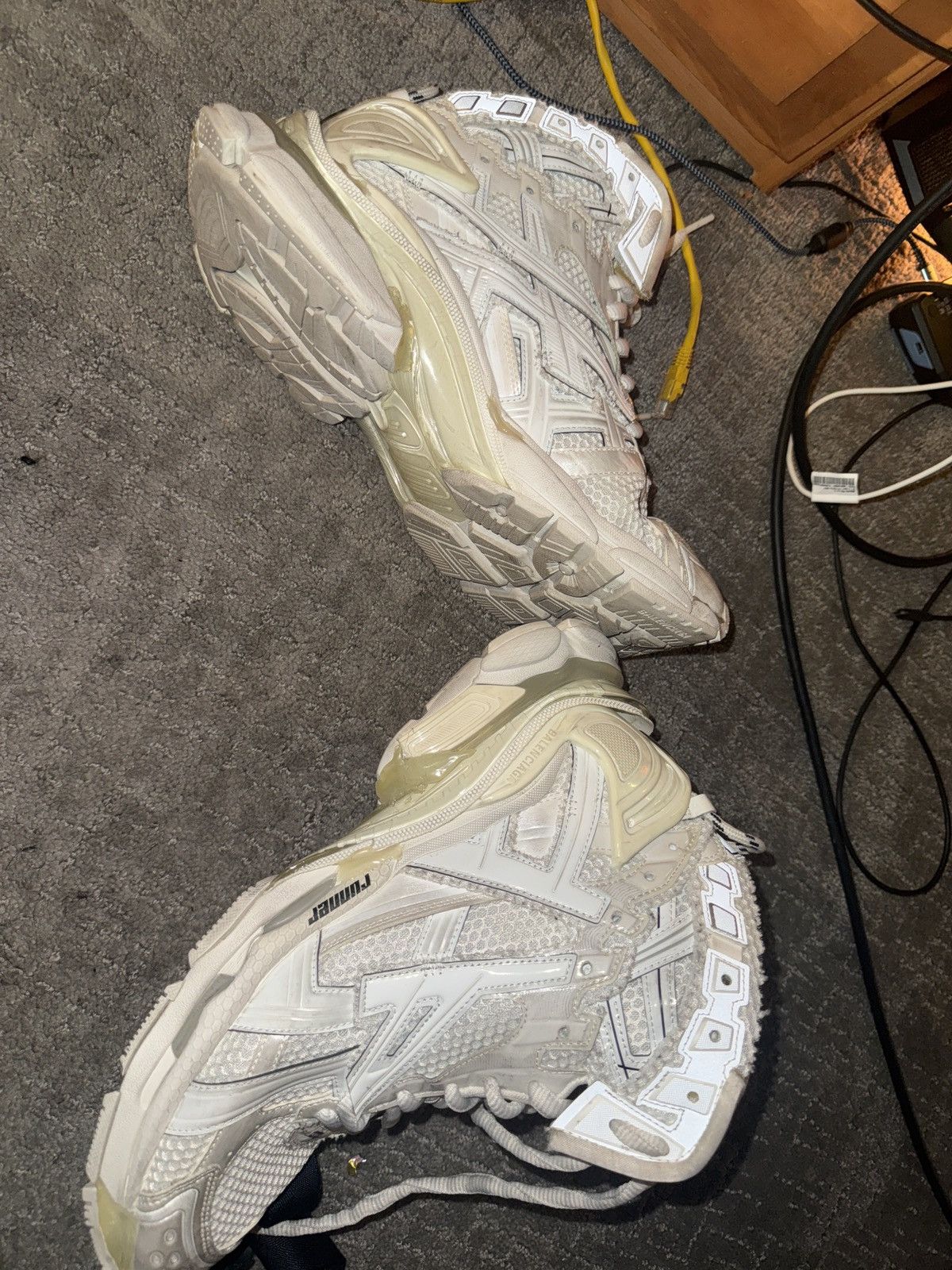 Balenciaga BALENCIAGA HIGH TOP RUNNERS Size US 11 / EU 44 - 3 Thumbnail