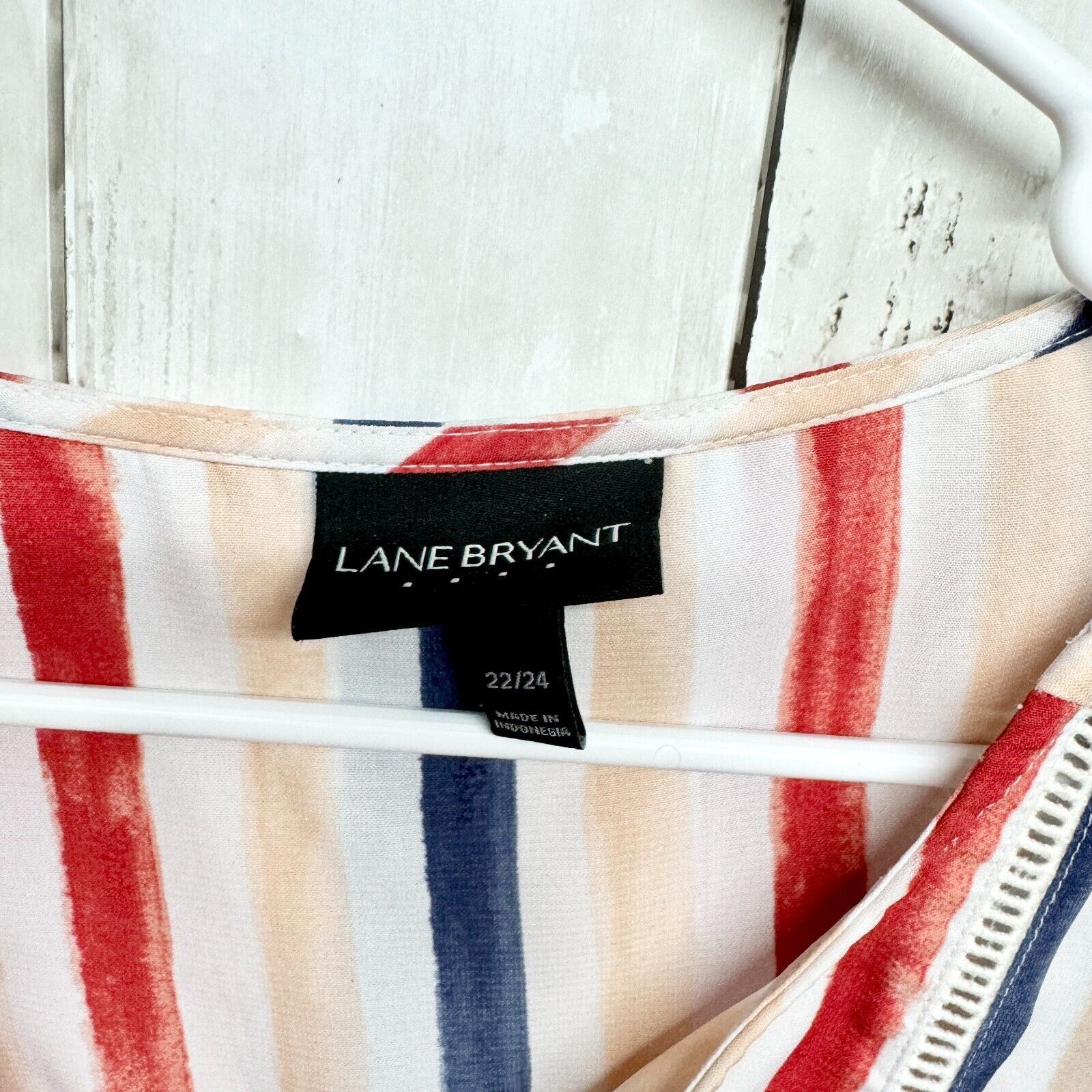 Other Lane Bryant Blouse 22/24 Striped Roll Tab Sleeve Lightweight Size 3XL / US 20-22 - 2 Thumbnail