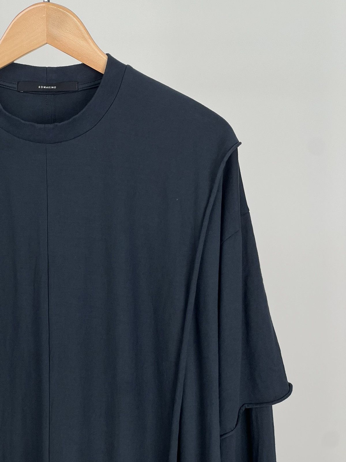 KOMAKINO Layered crew Size US L / EU 52-54 / 3 - 5 Thumbnail