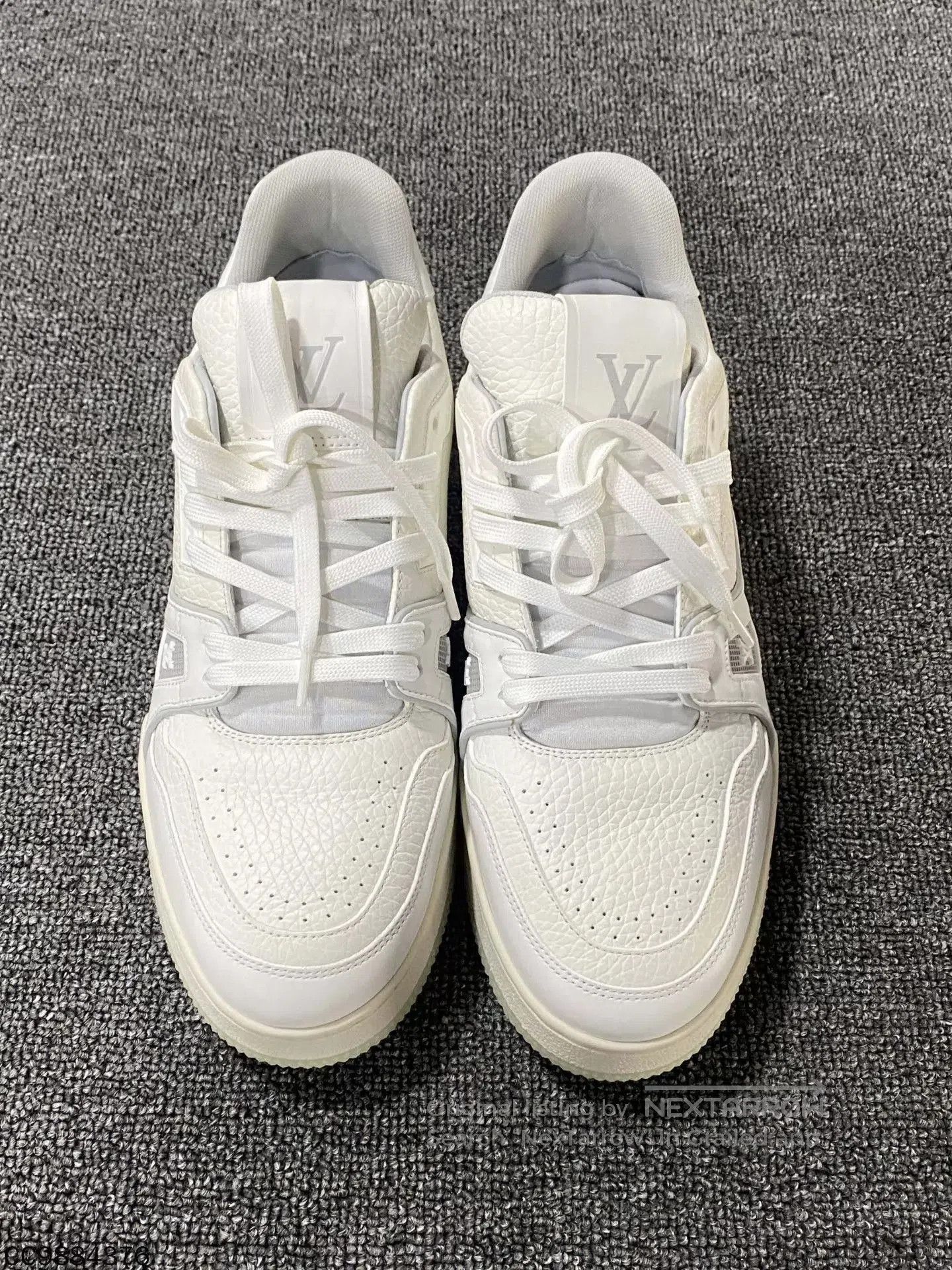 Louis Vuitton White Low-Top Sneakers Size 8. Size US 8 / EU 41 - 2 Thumbnail