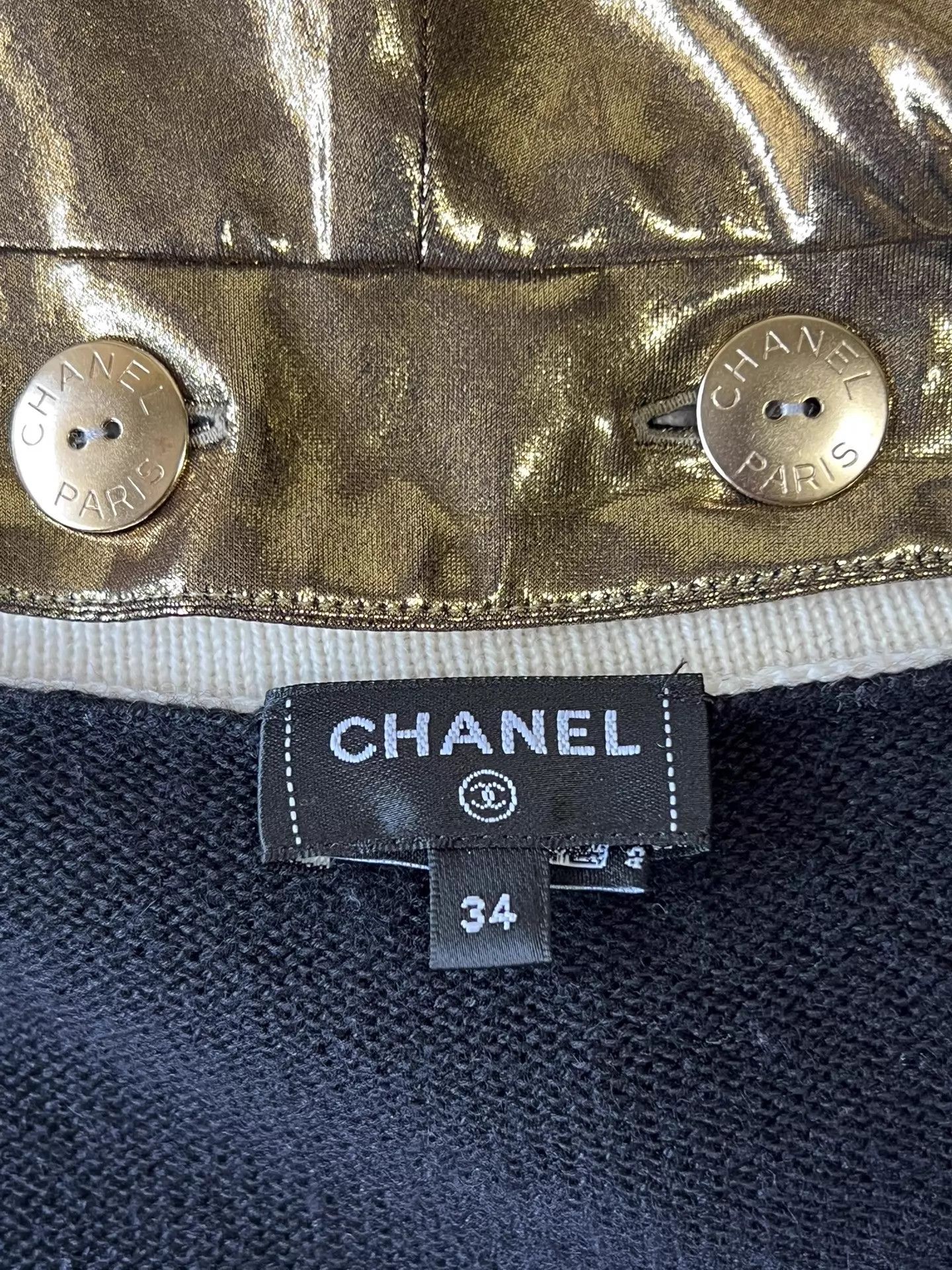Chanel Chanel 24C 34 Cashmere Cardigan B&W w/ Glitter Hat Size XS / US 0-2 / IT 36-38 - 8 Thumbnail