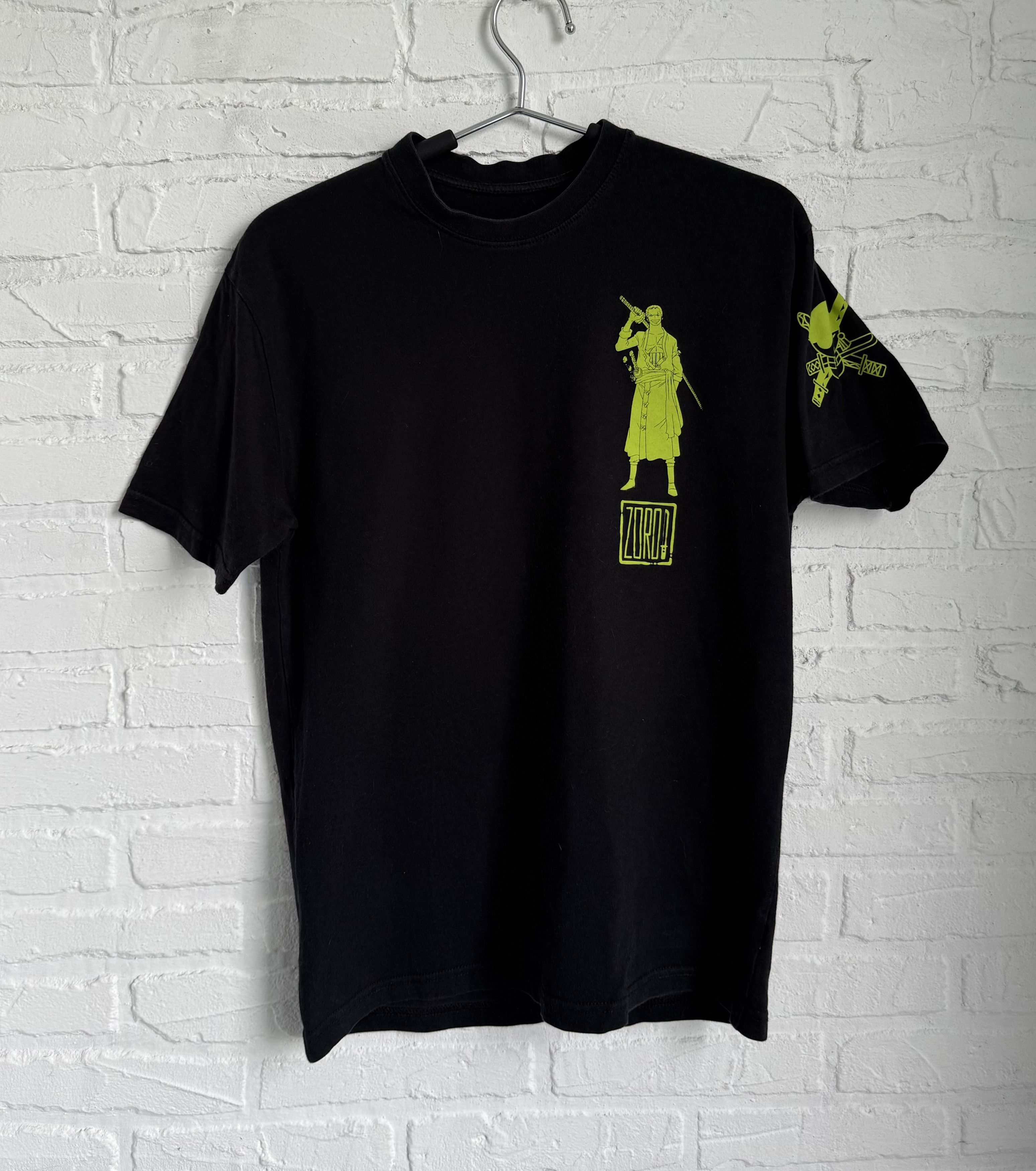 Anime × Japanese Brand × Vintage Vintage 2000s One piece Zoro Anime manga t-shirt Size US M / EU 48-50 / 2 - 2 Thumbnail