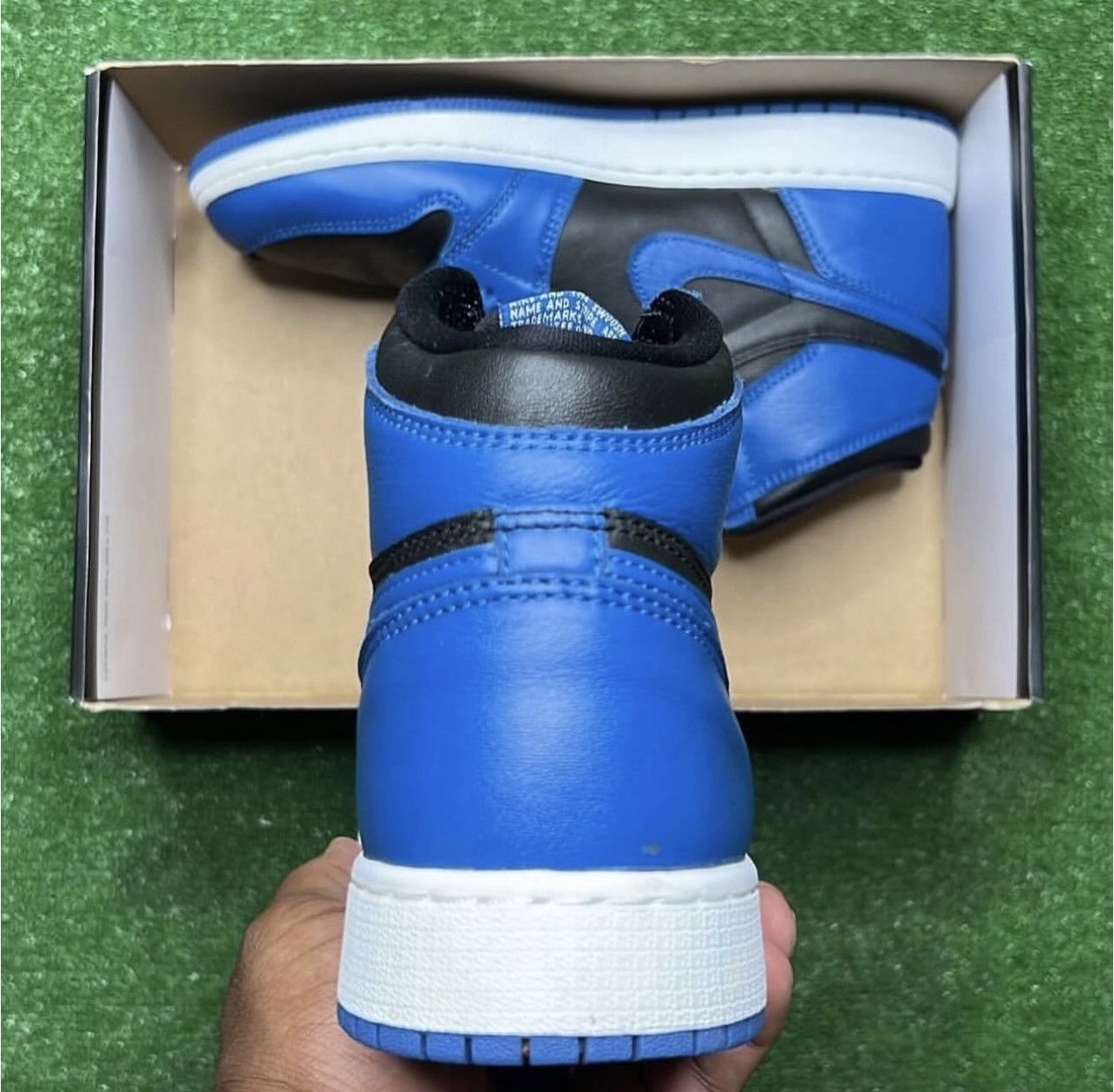 Jordan Brand Air Jordan 1 Retro High OG GS ‘ Dark Marina Blue’ Size US 7 / EU 40 - 5 Thumbnail