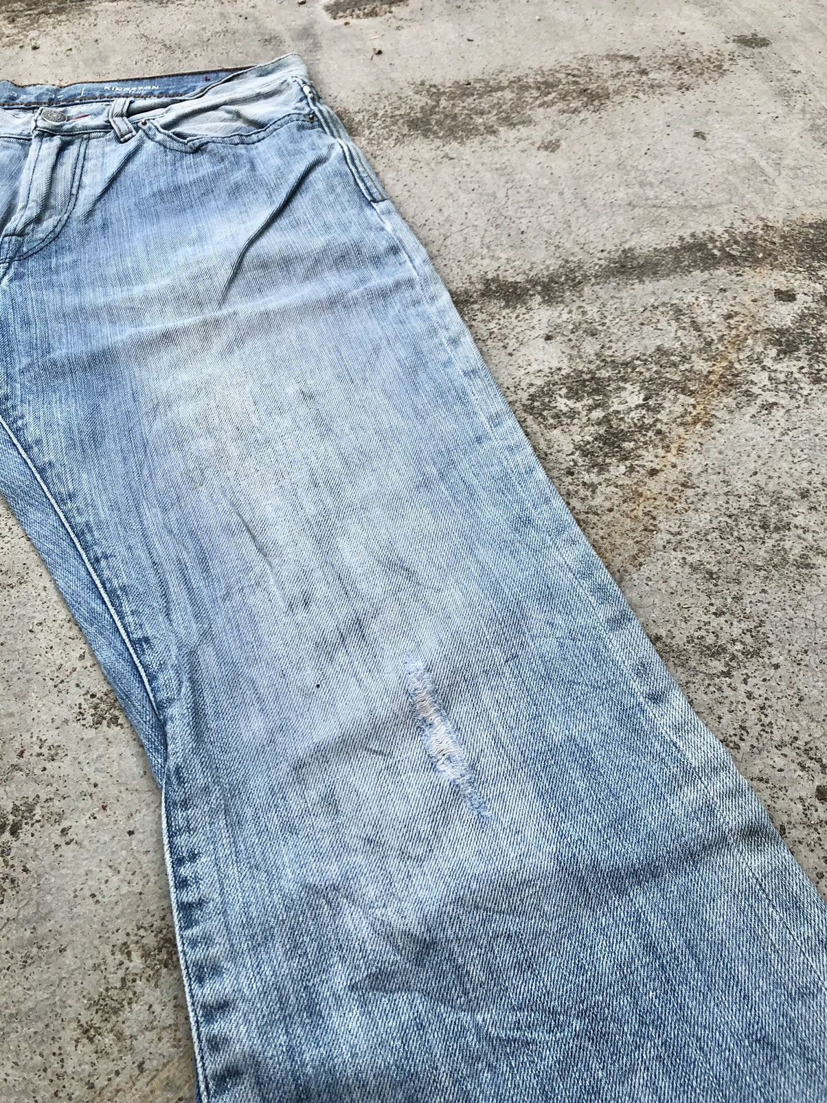 Hypebeast BOOTCUT FLARED EXPRESS JEANS Size US 33 - 7 Thumbnail