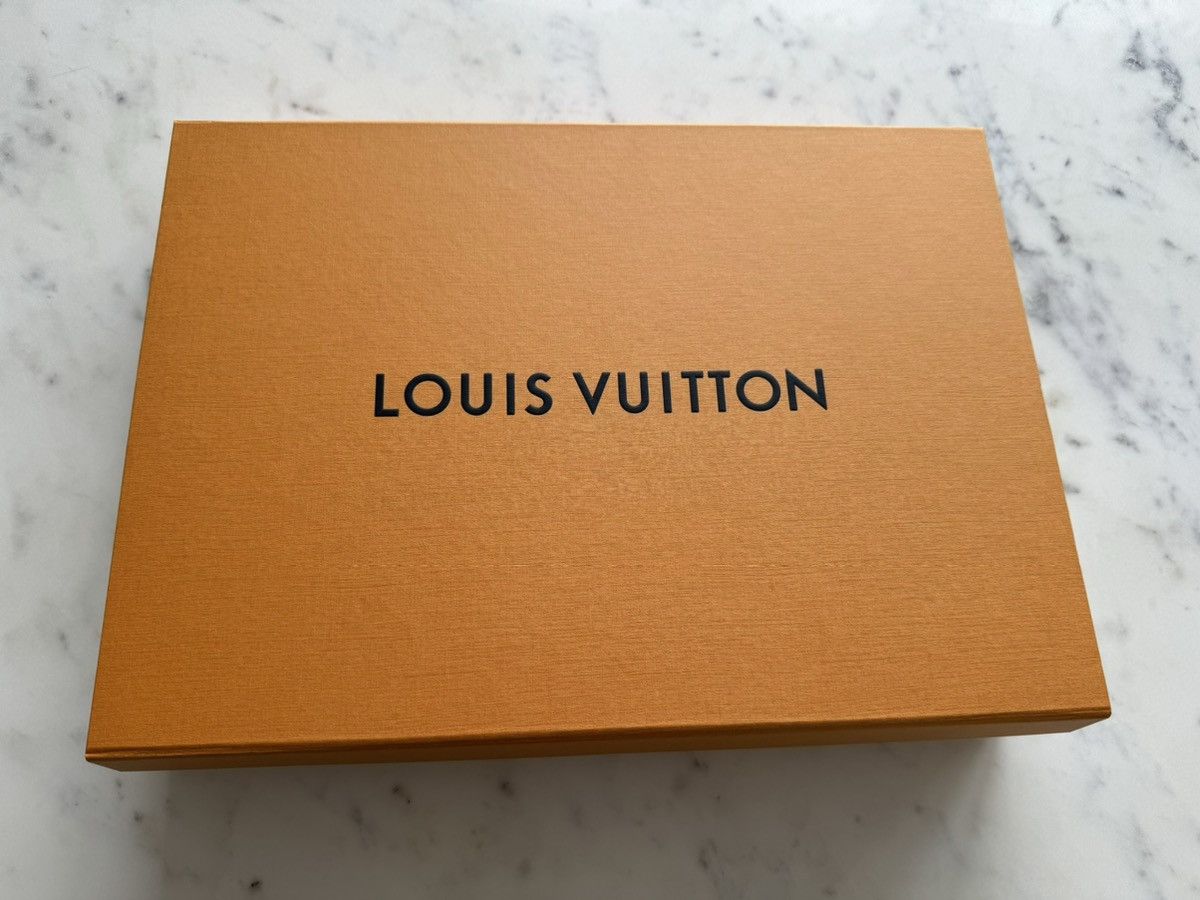 Louis Vuitton Louis Vuitton LV Short Sleeve Denim Workwear Shirt Size US S / EU 44-46 / 1 - 15 Thumbnail