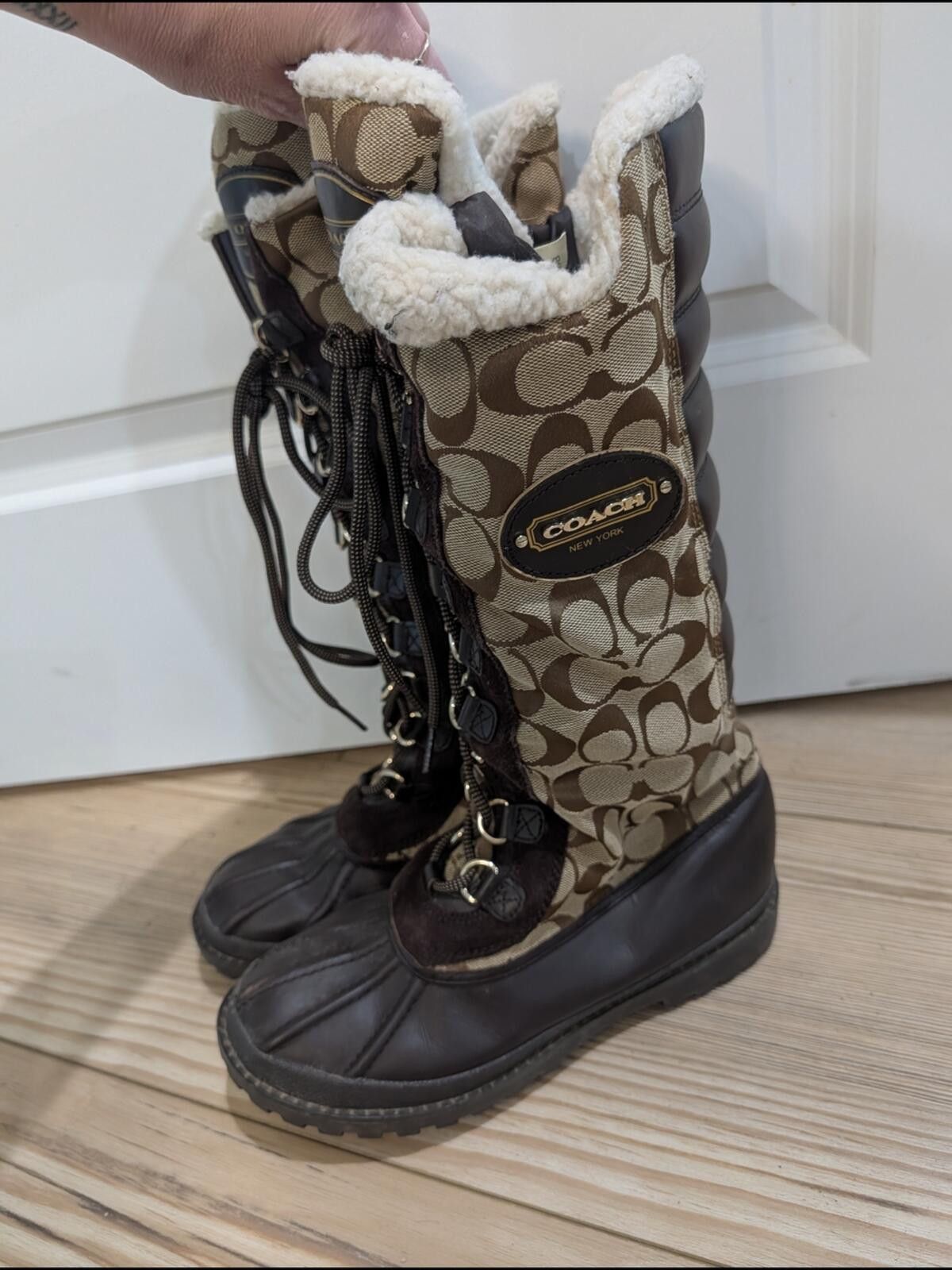 Coach Coach Brown Logo-Print Lace-Up Winter Boots Size US 9 / IT 39 - 7 Thumbnail